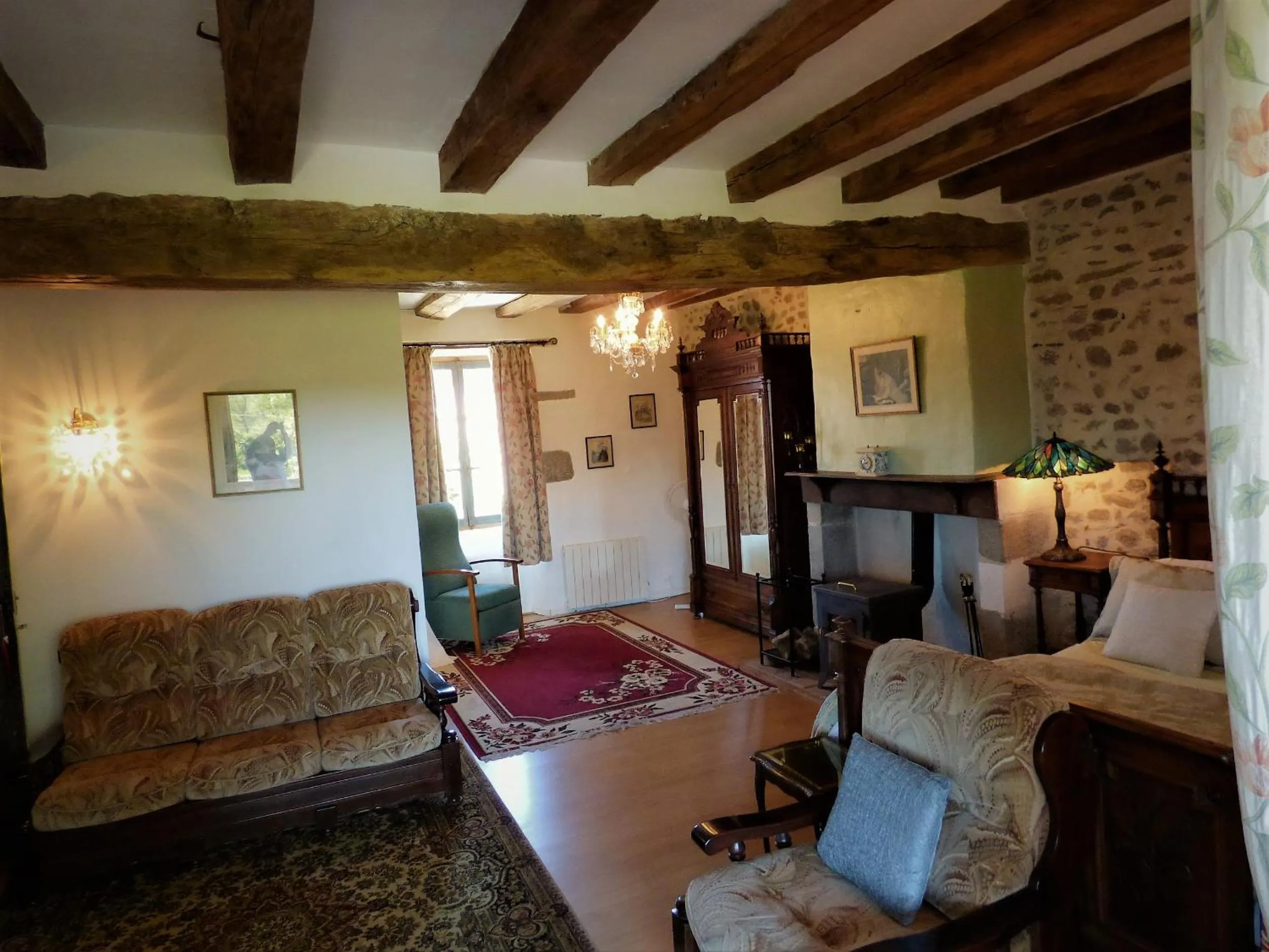 Seating area, Bed in L'Ancien Presbytère Chambres D'hote ou Gite