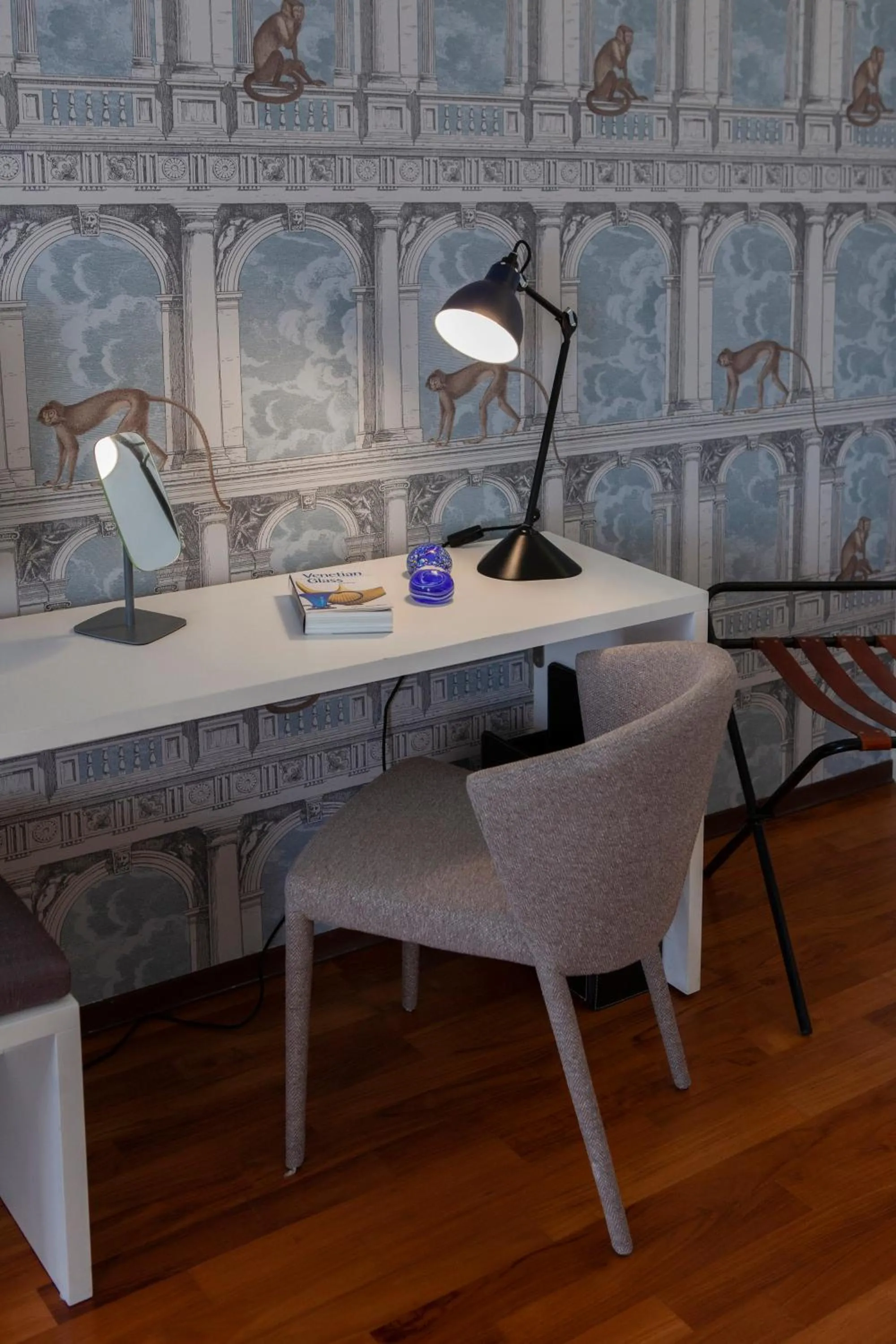 Decorative detail in Ca' della Scimmia - Rialto - Venice