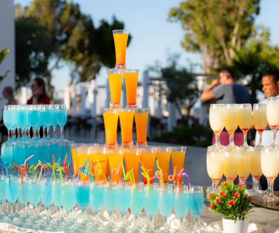 Restaurant/places to eat in One Resort Aqua Park