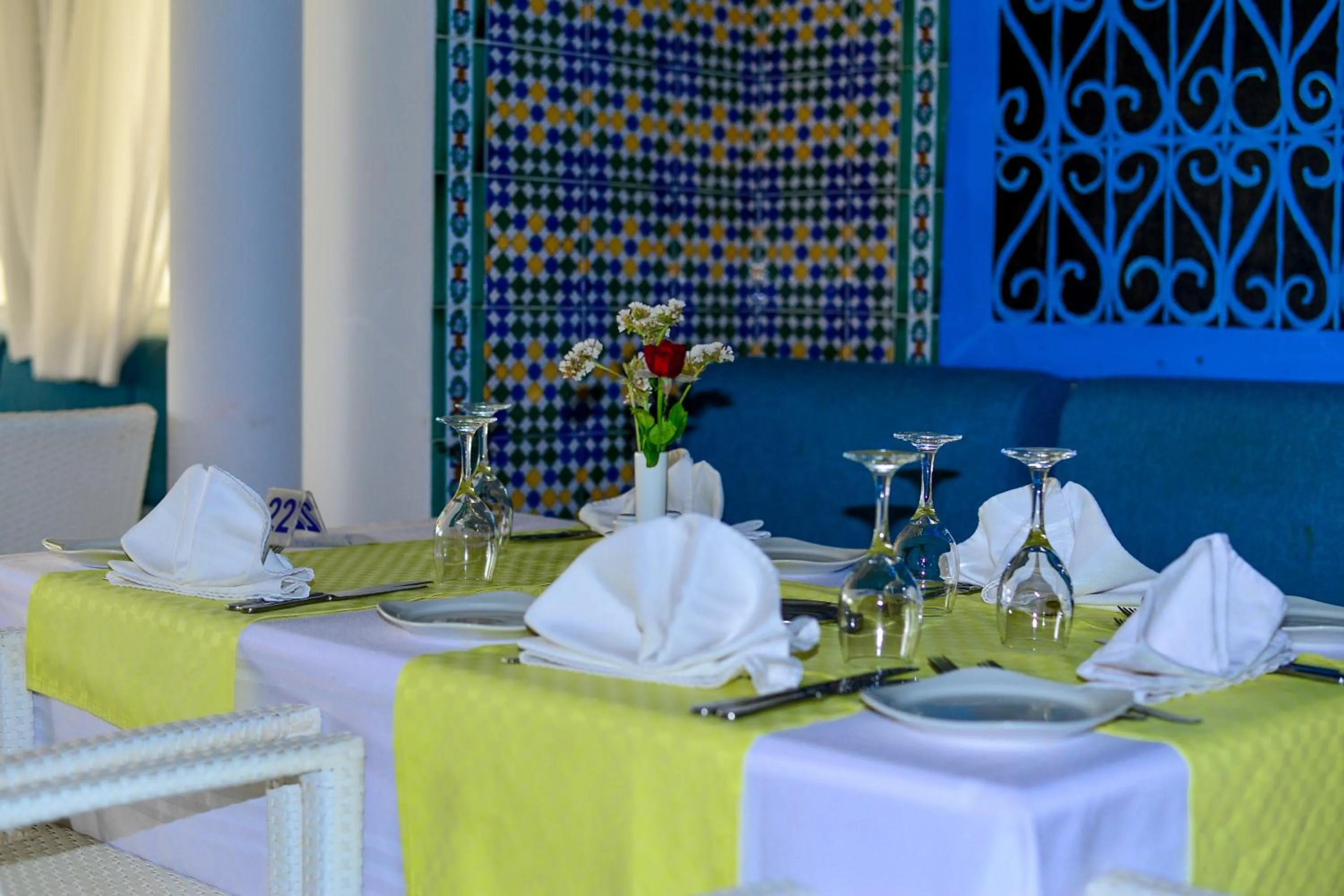 Restaurant/places to eat in One Resort Aqua Park