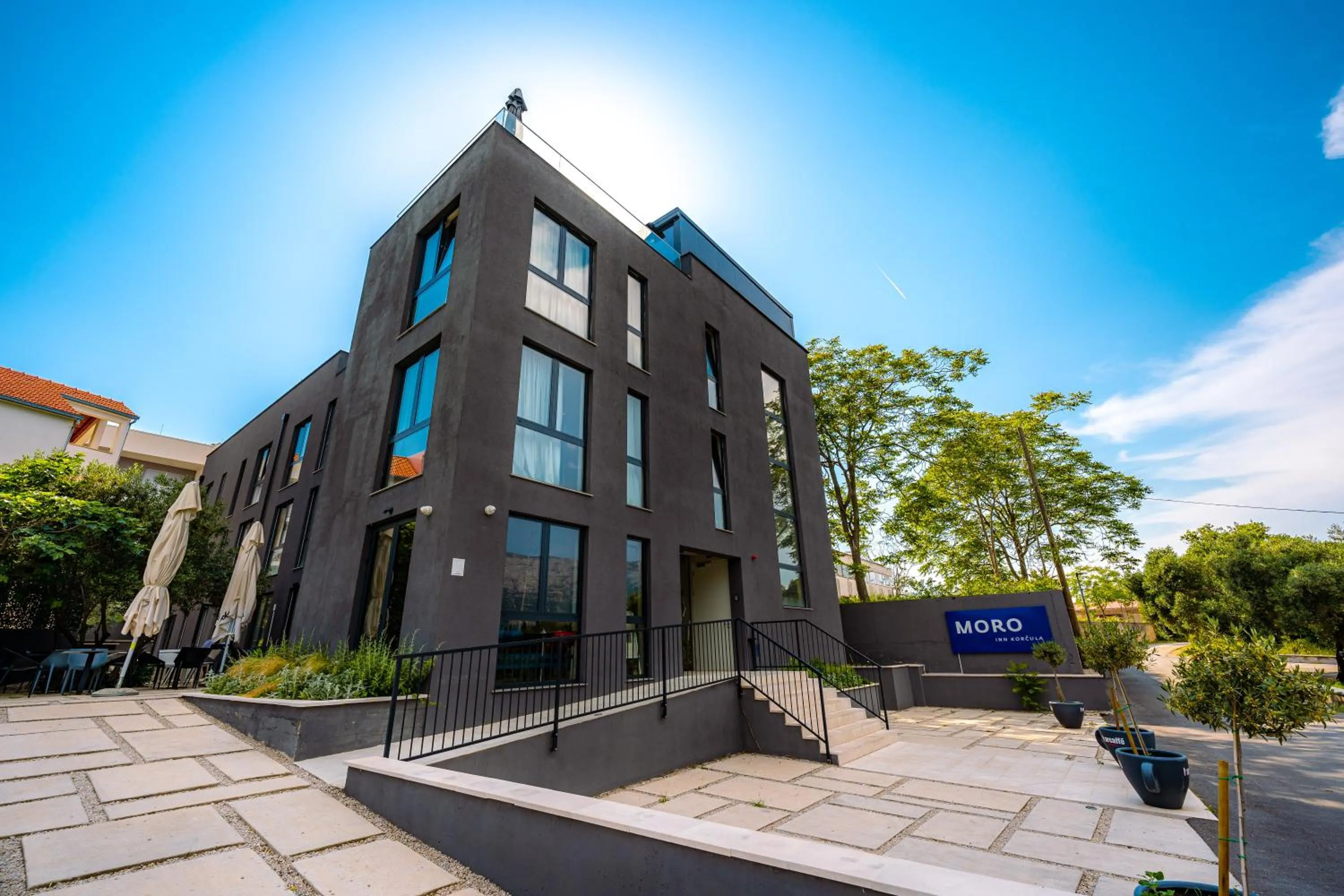 Property building in Moro Inn