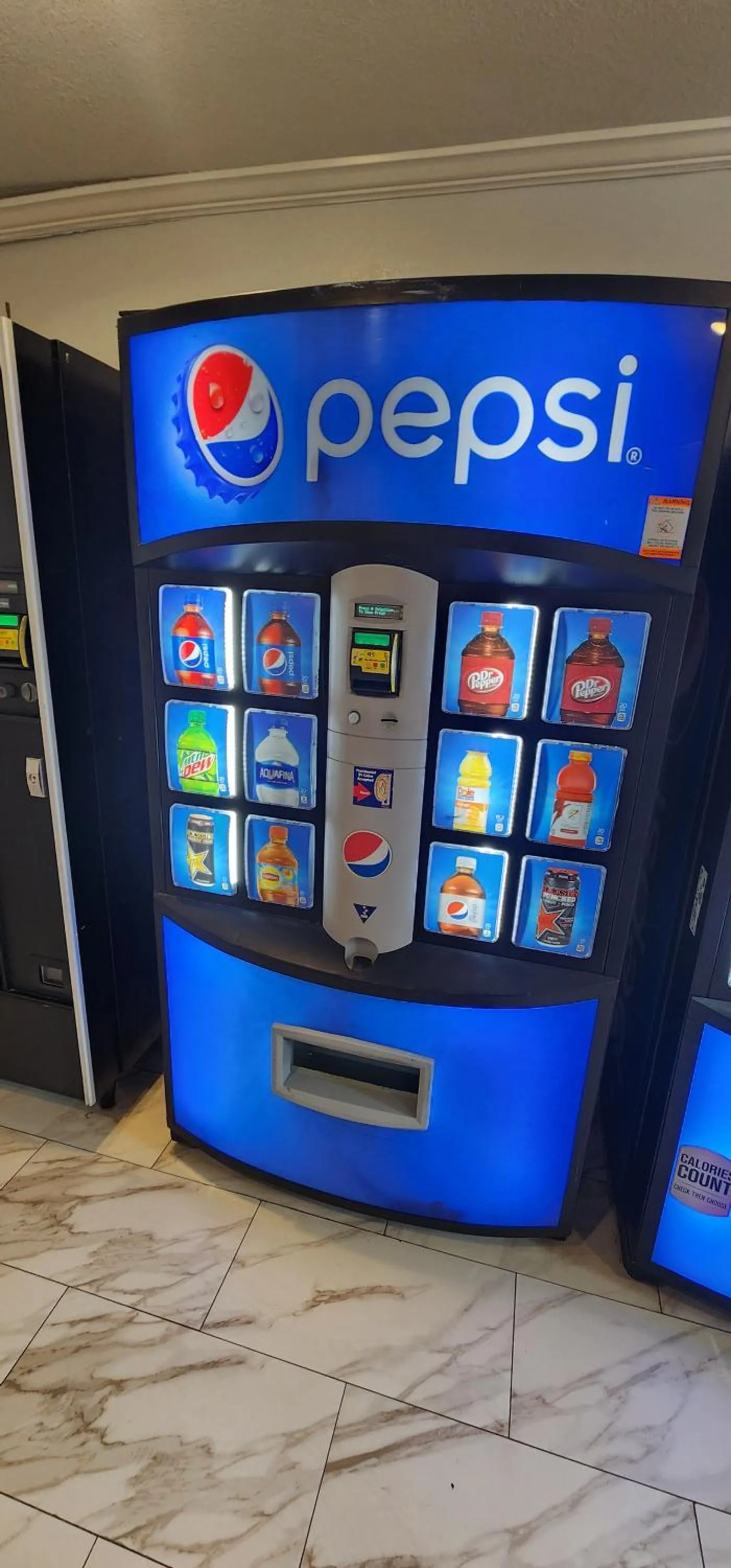 Restaurant/places to eat in Motel 6 Sacramento CA Natomas