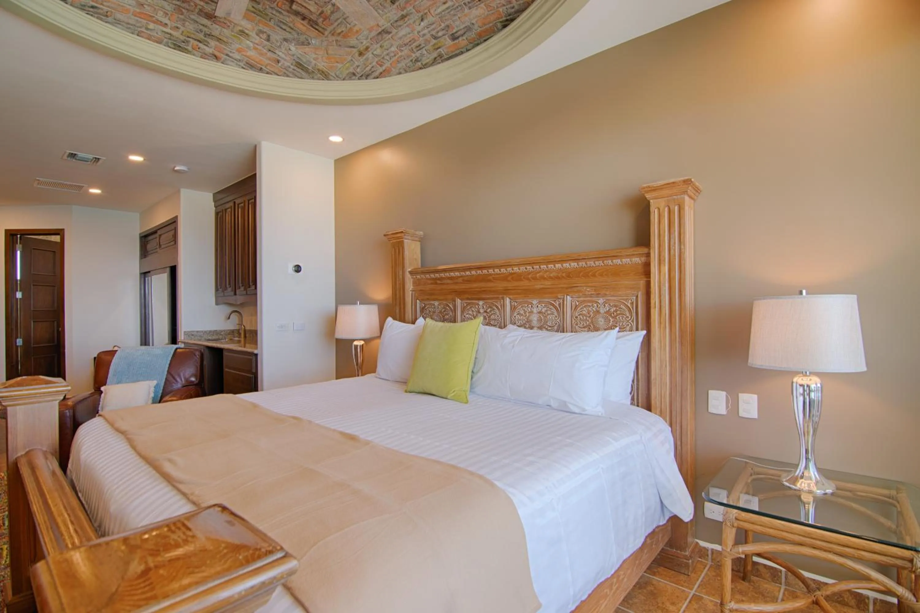 Bed in Esmeralda Beach Resort