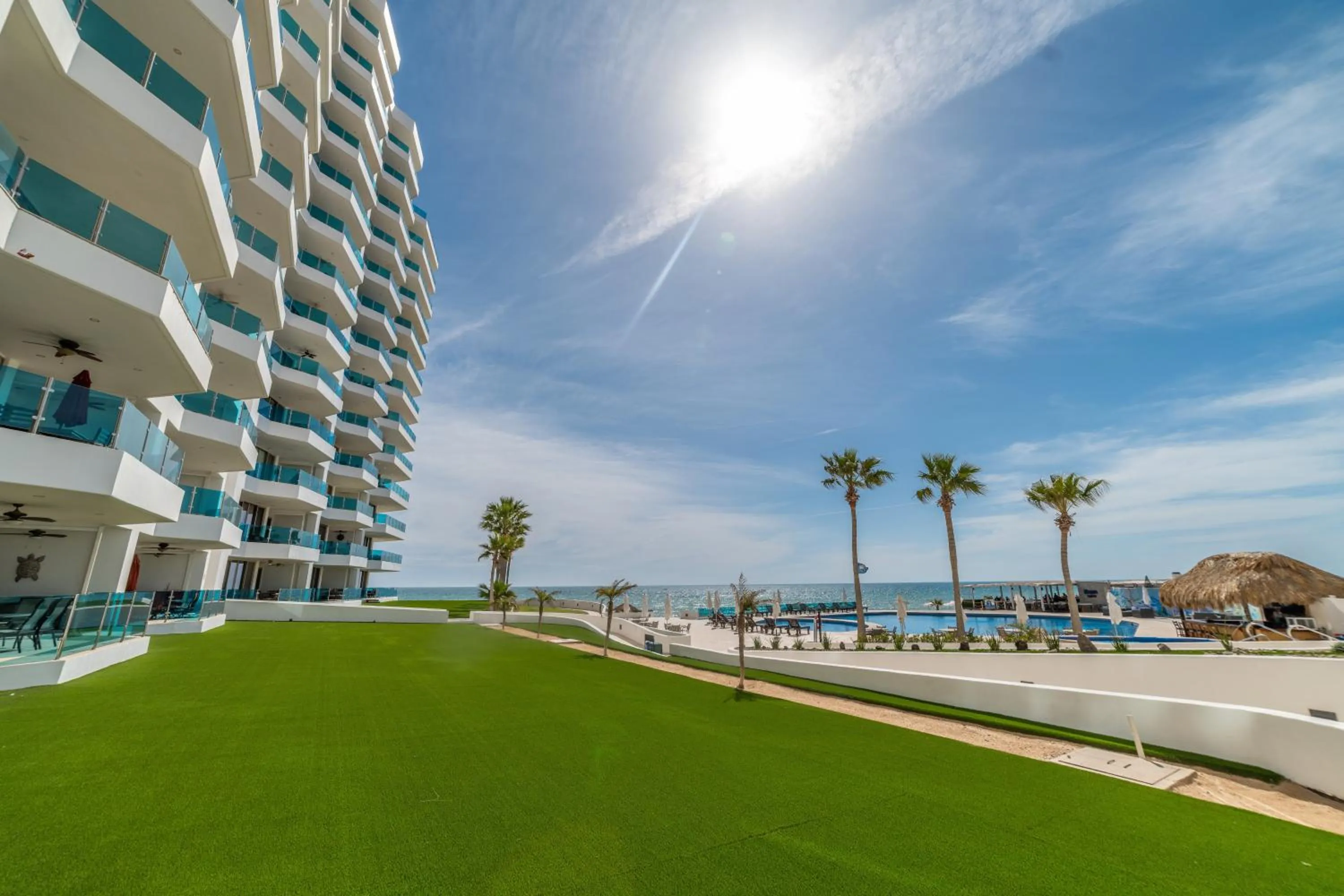 Esmeralda Beach Resort