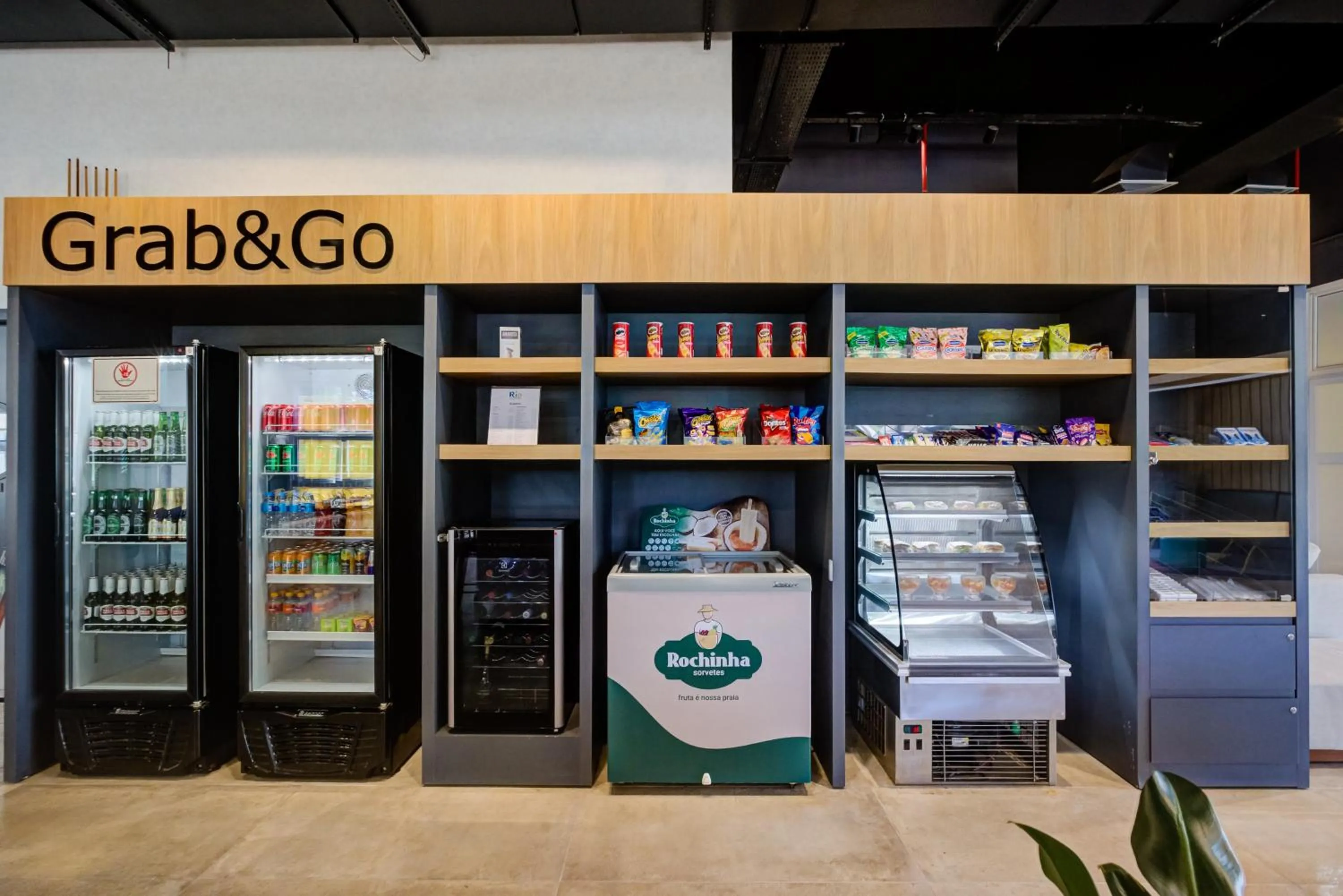 Lounge or bar in Rio Hotel by Bourbon Indaiatuba