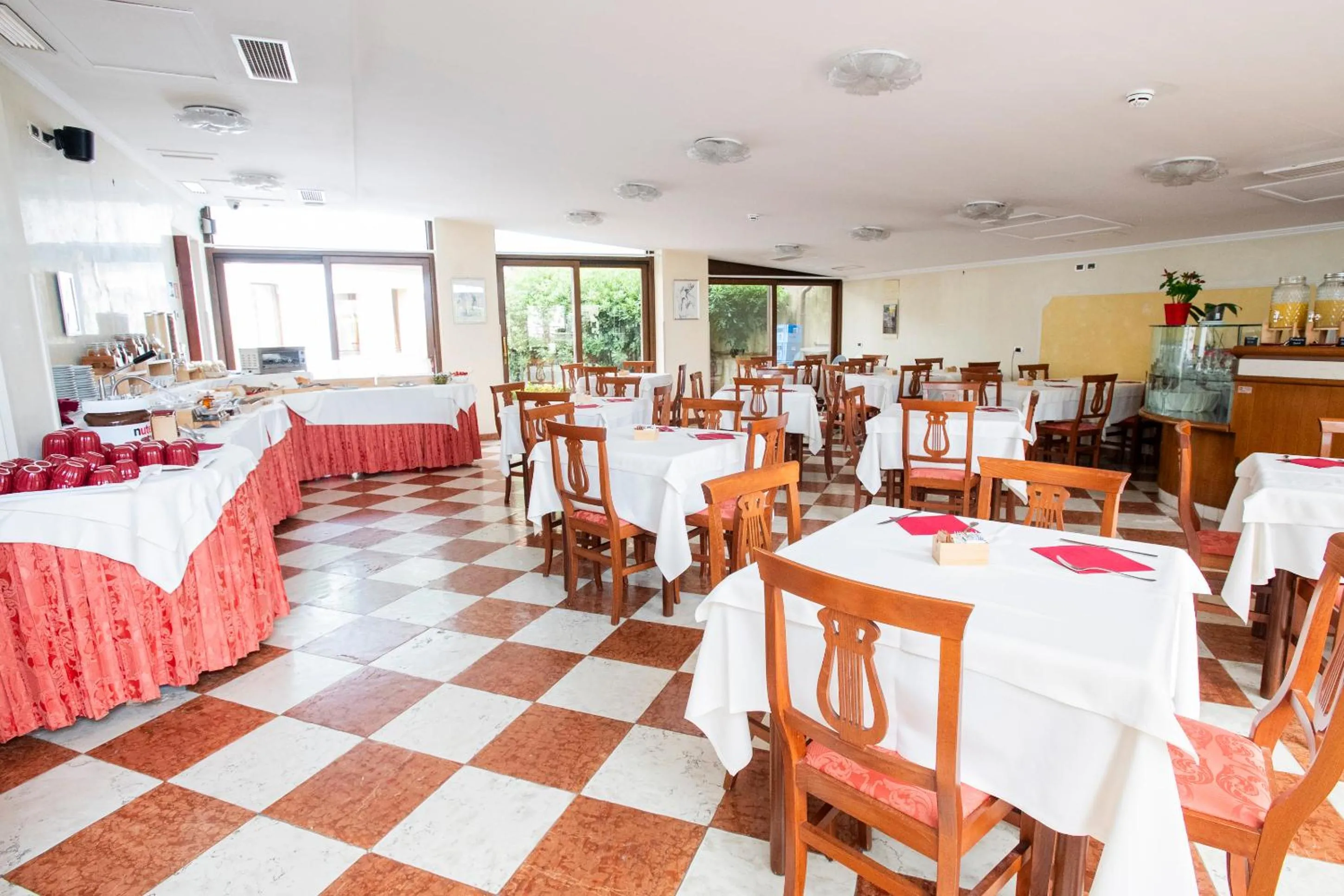 Lounge or bar in Hotel Russo Palace