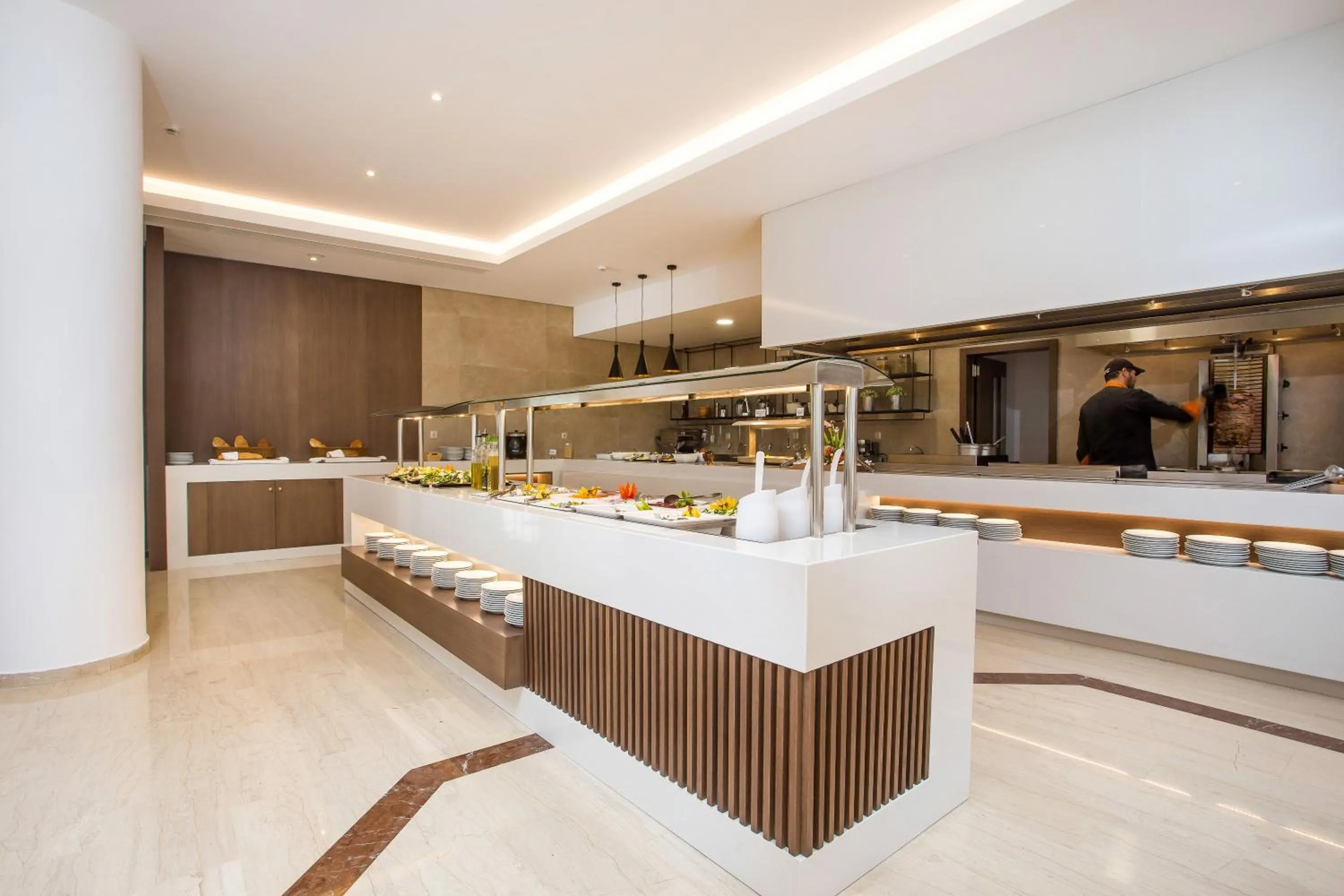 Food in Hotel Niriides Beach