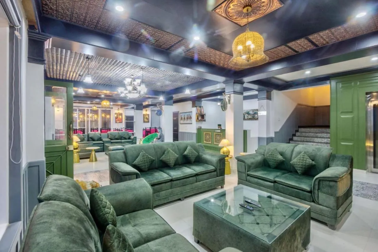 Seating area in vella Marina Group of hotels Sol Resort Manali #Atithi Devo Bhava hotel in manali #Free Parking #Mall Road 500m#Mountain view hotel