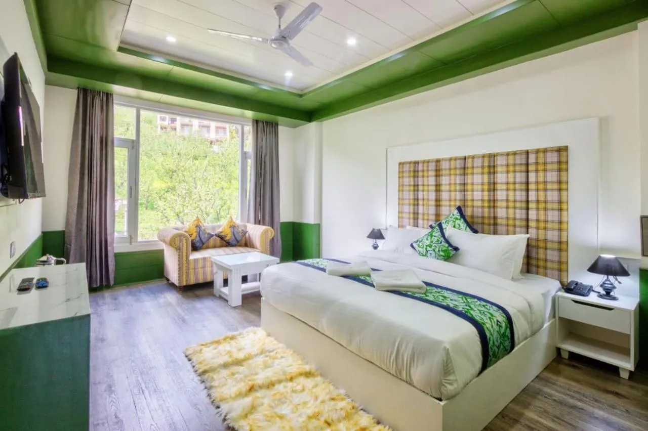 Bedroom, Bed in vella Marina Group of hotels Sol Resort Manali #Atithi Devo Bhava hotel in manali #Free Parking #Mall Road 500m#Mountain view hotel