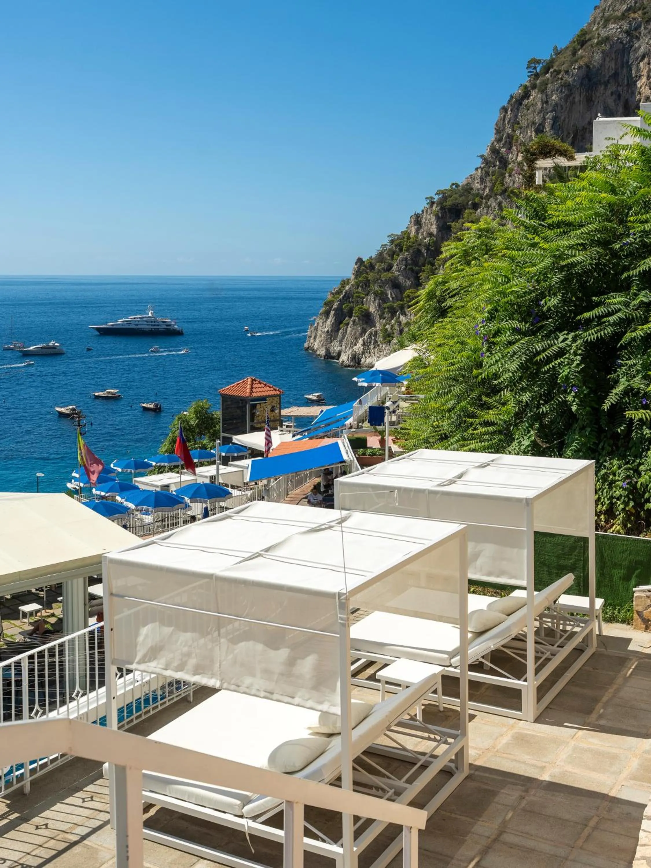 sunbed in Hotel Weber Ambassador