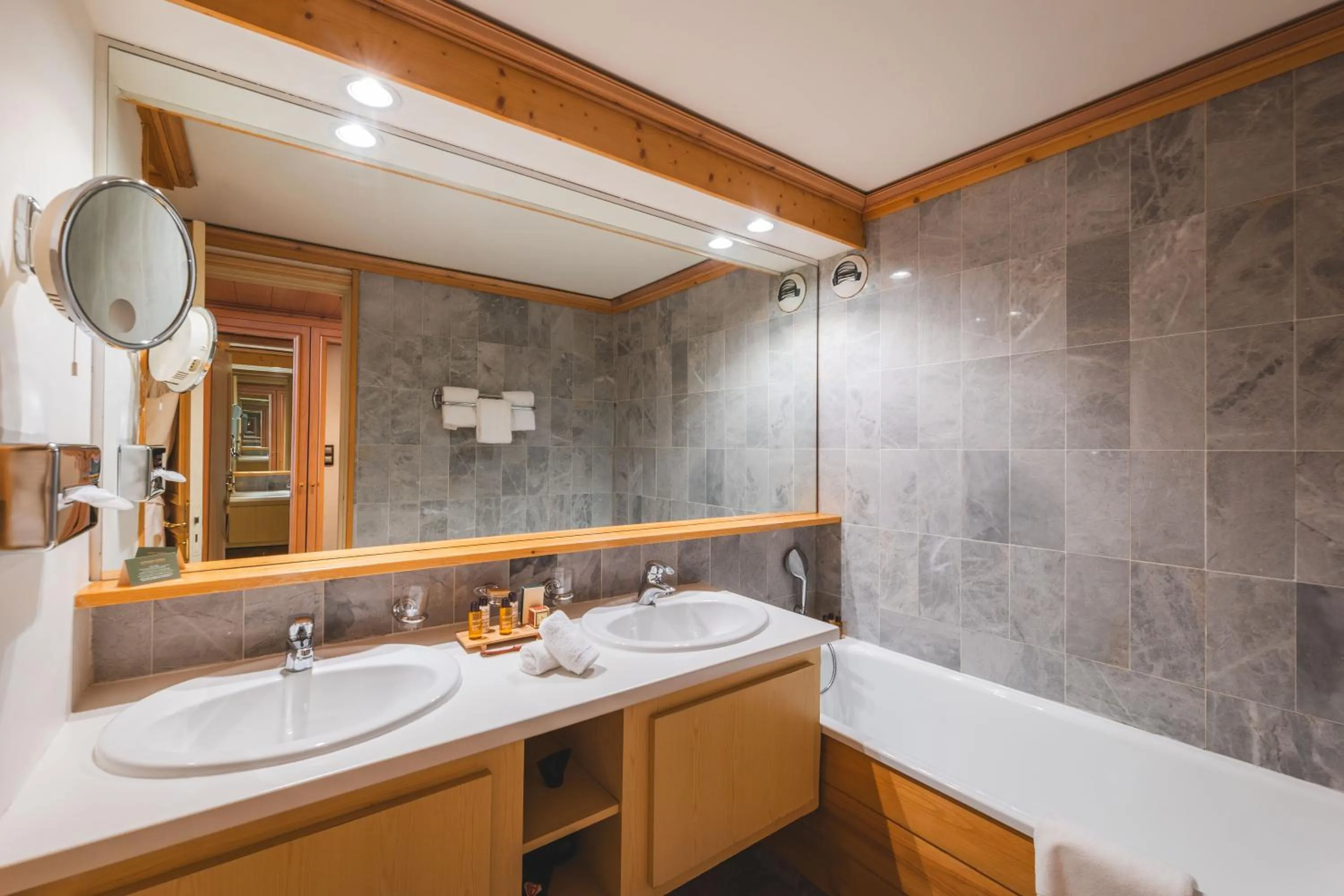 Bathroom in Hotel Carlina