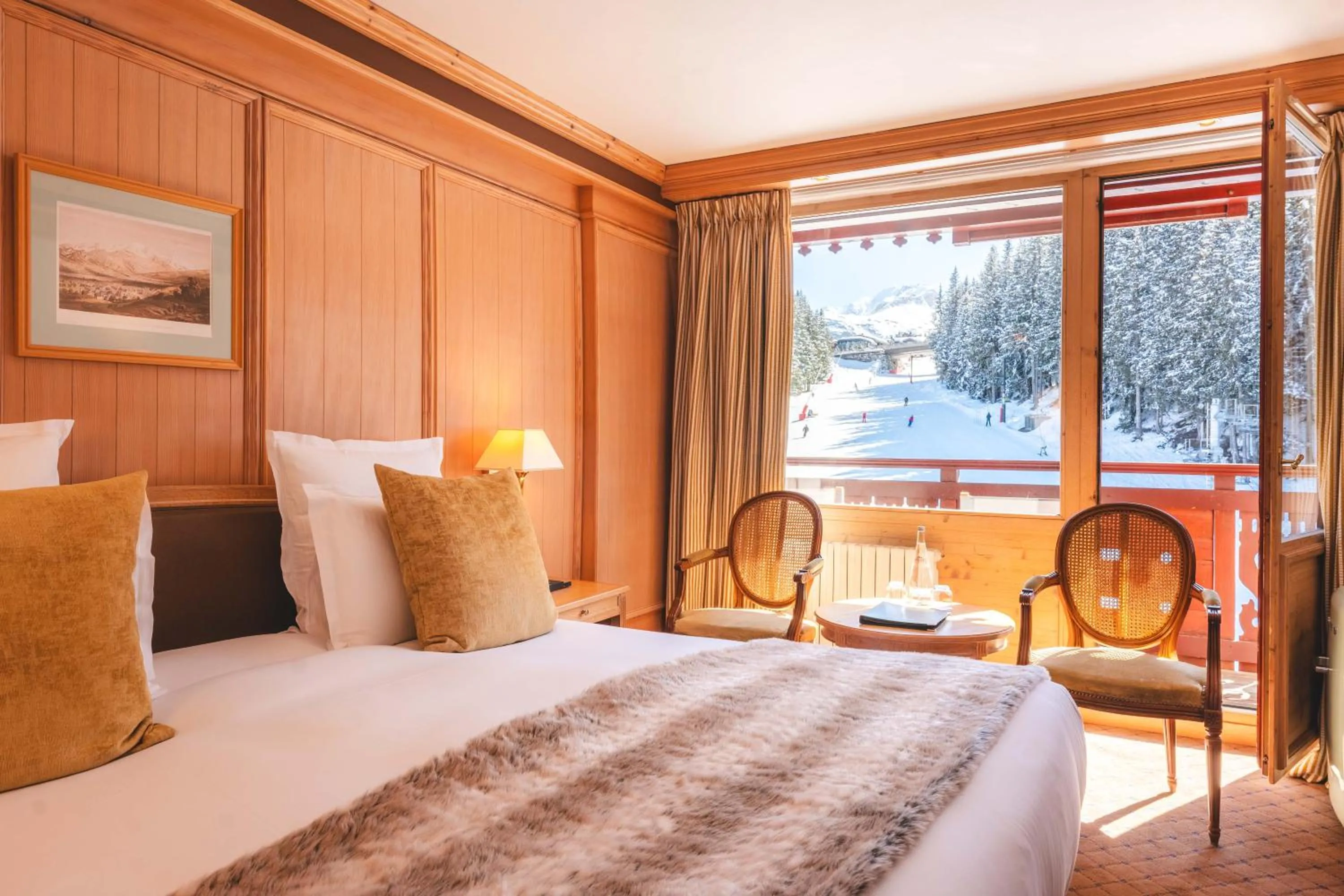 Bed in Hotel Carlina