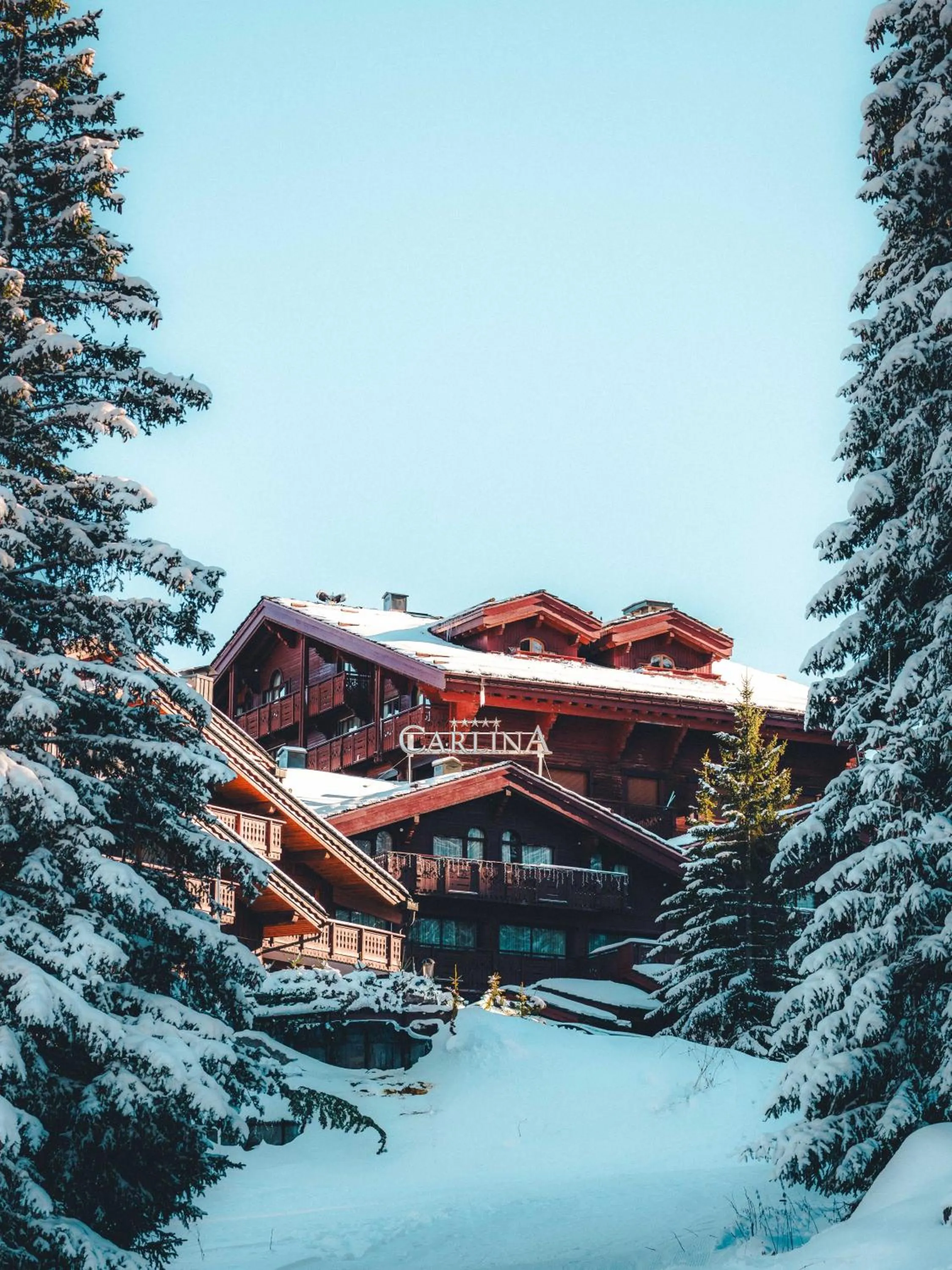 Facade/entrance in Hotel Carlina