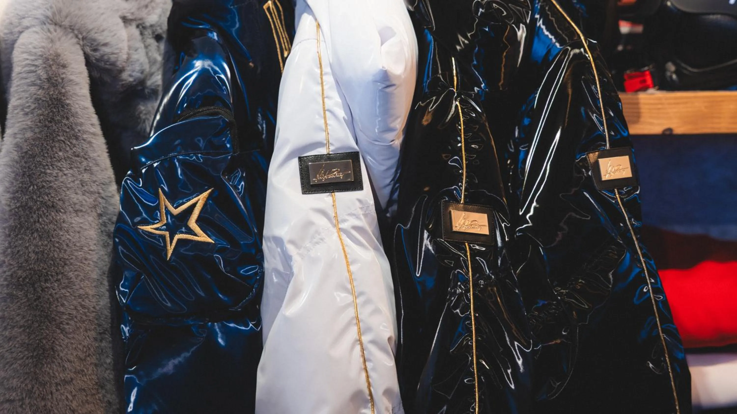 Skiing in Hotel Carlina