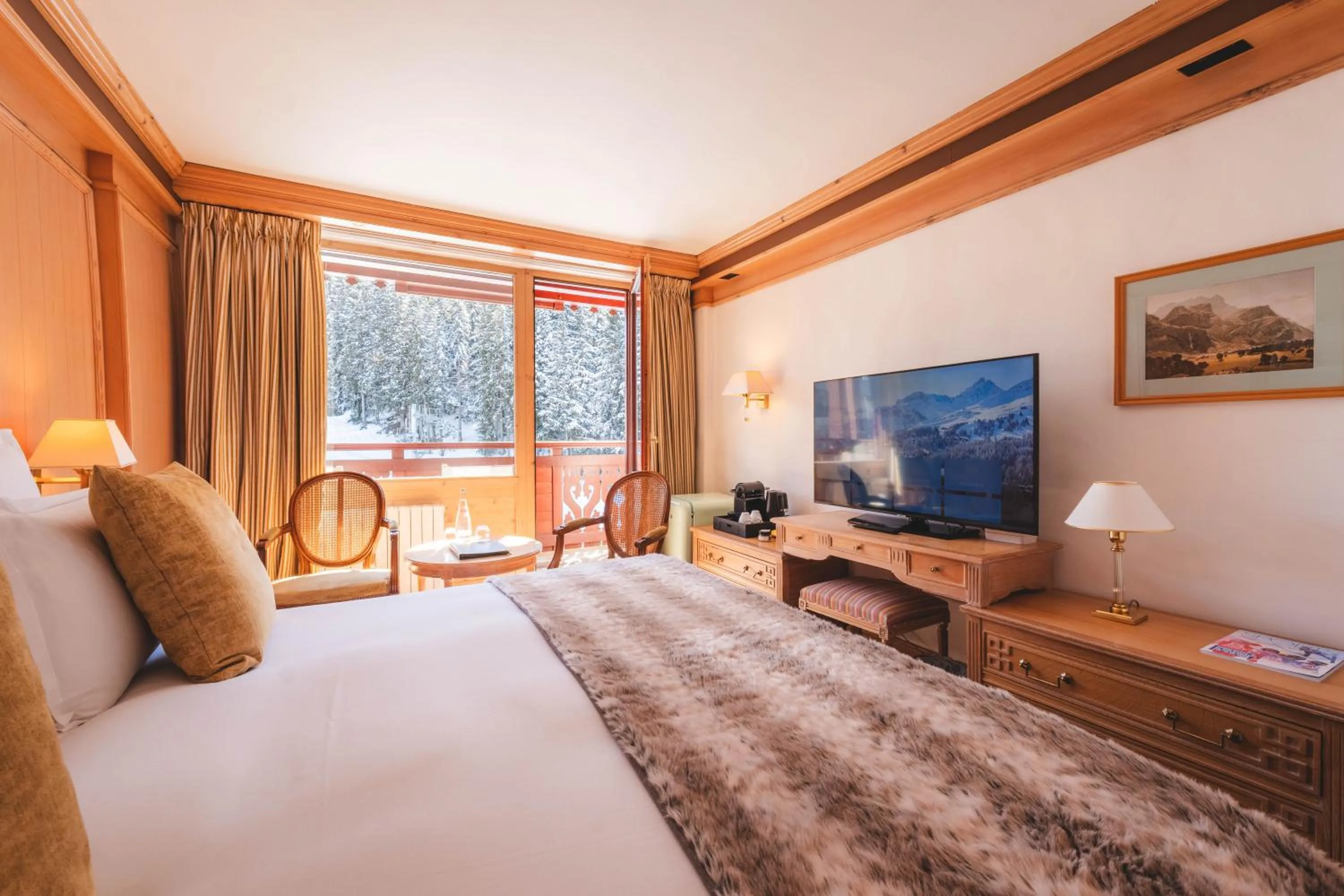 Bed in Hotel Carlina