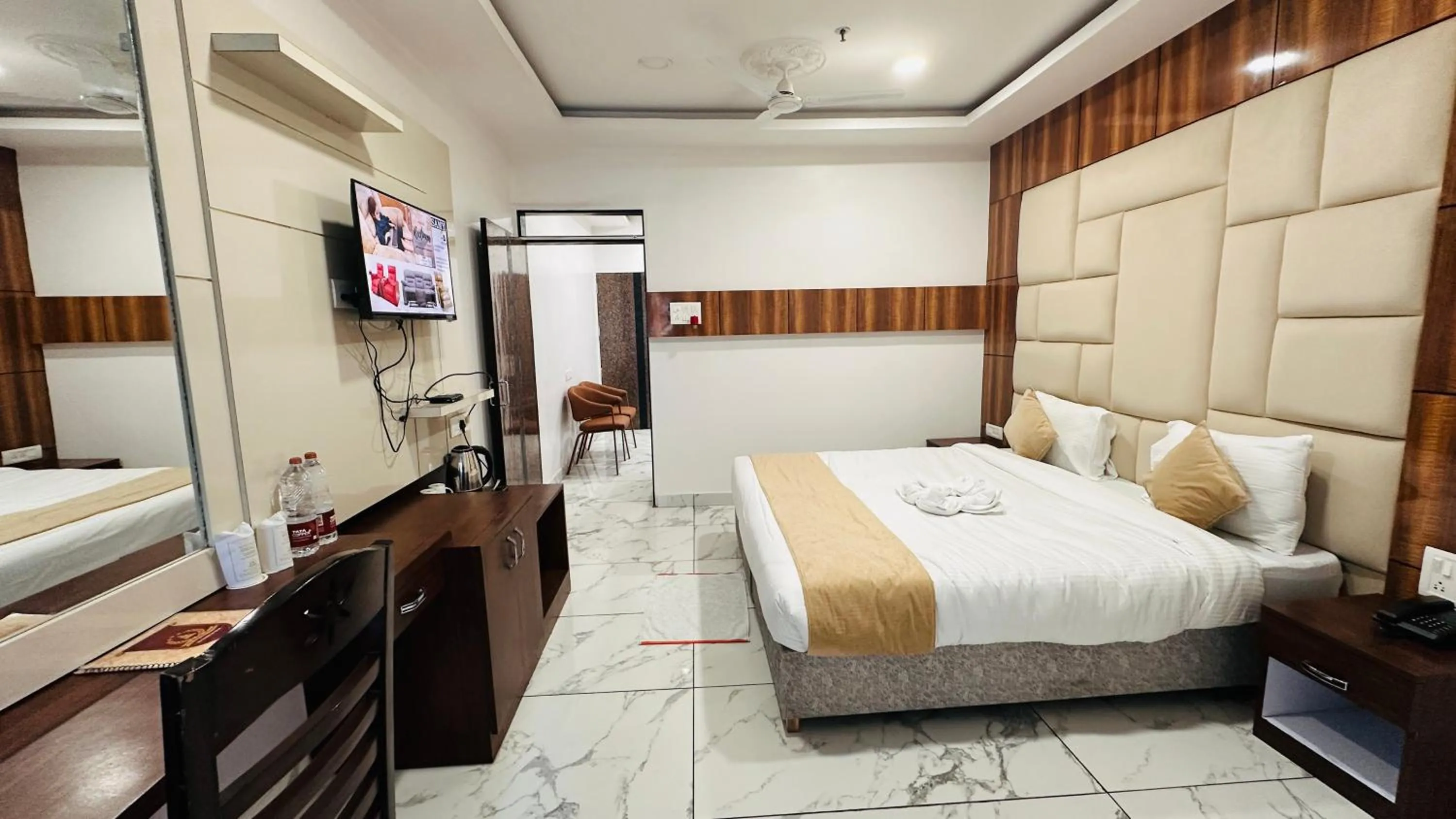 Bedroom, Bed in The Buddha Resort