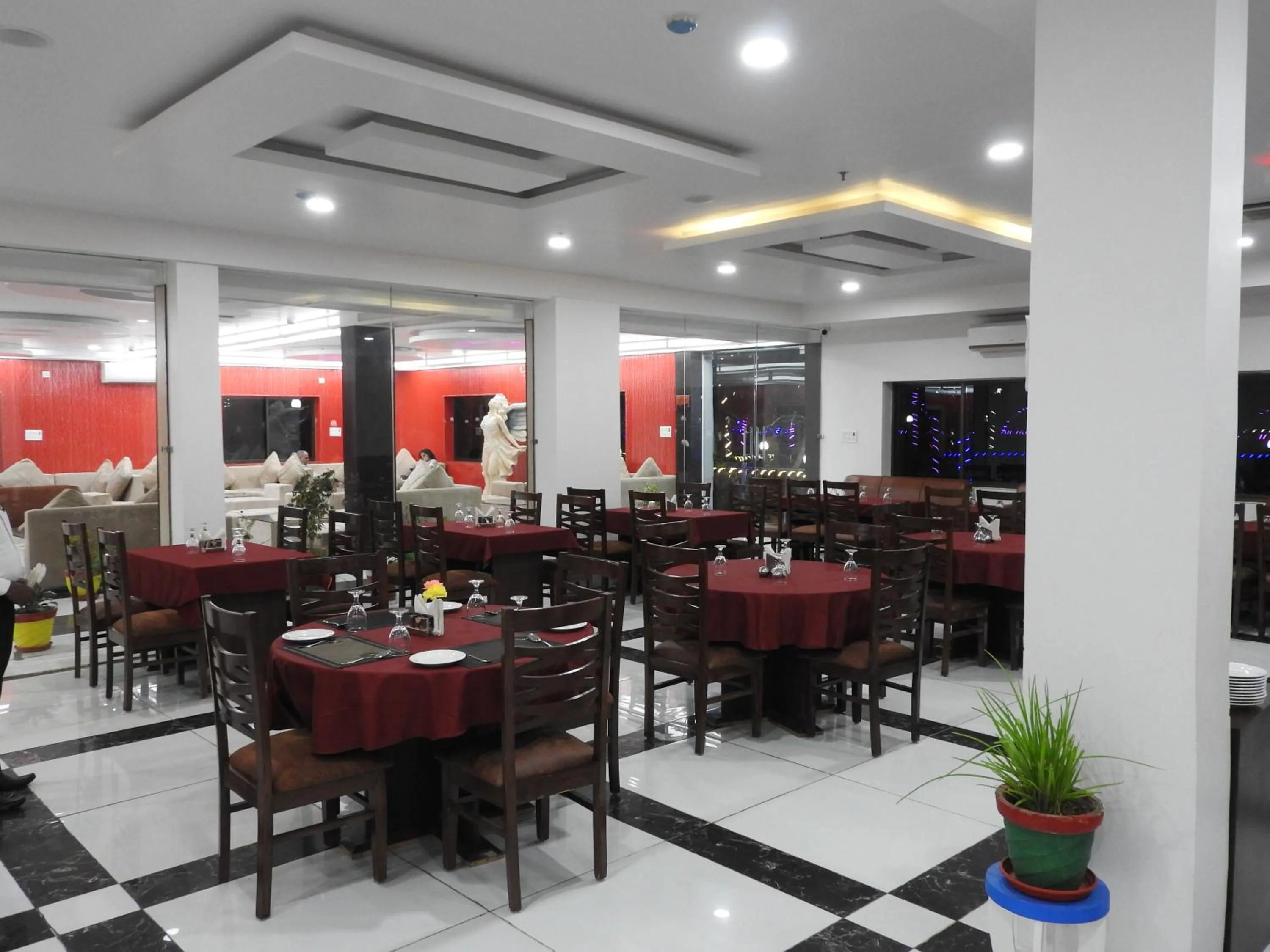 Restaurant/places to eat in The Buddha Resort