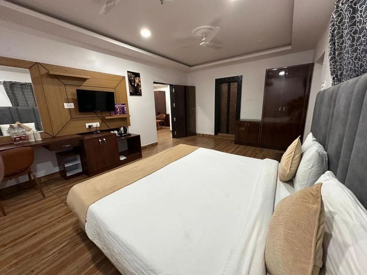 Bedroom, Bed in The Buddha Resort