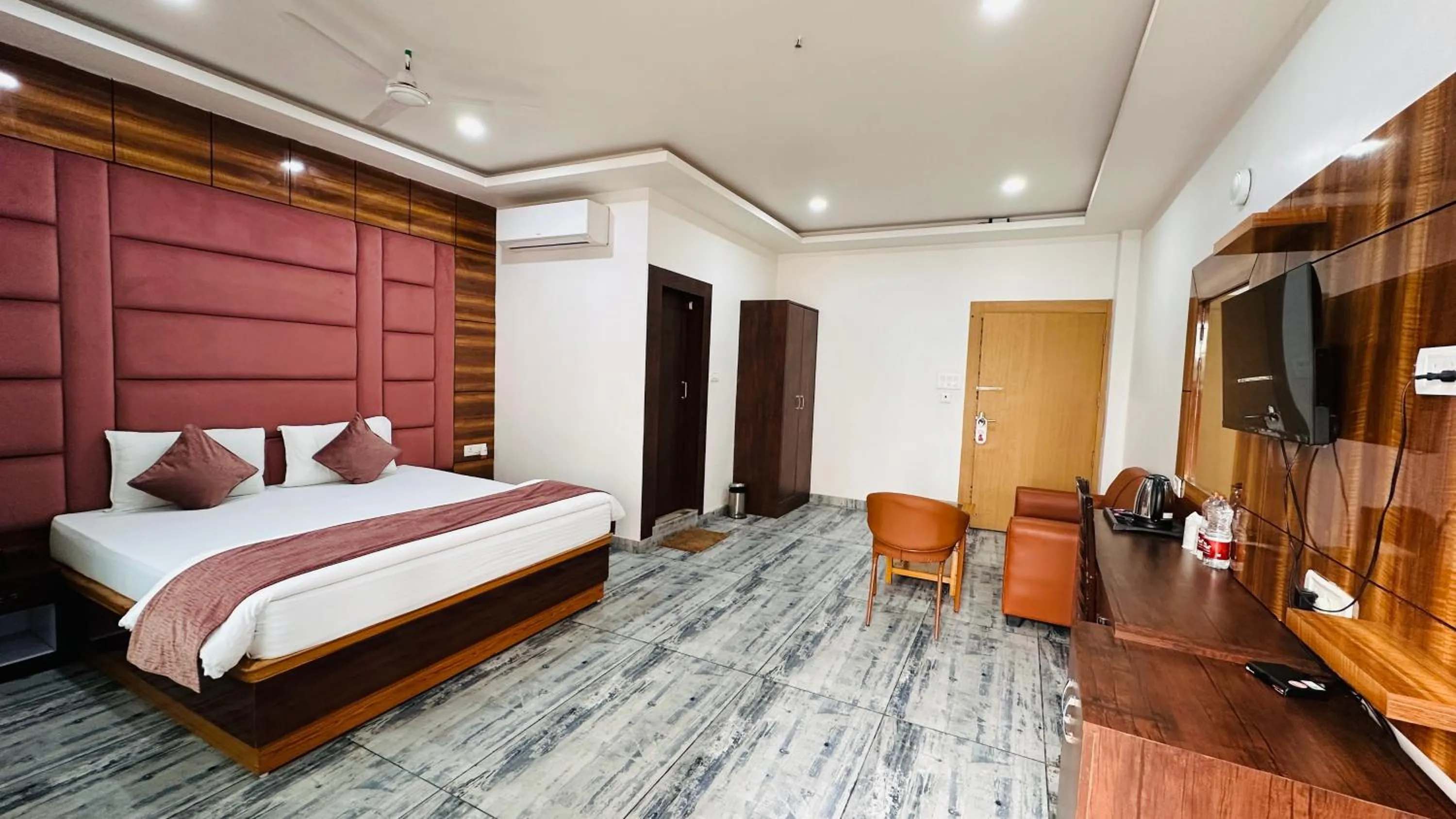 View (from property/room), Bed in The Buddha Resort