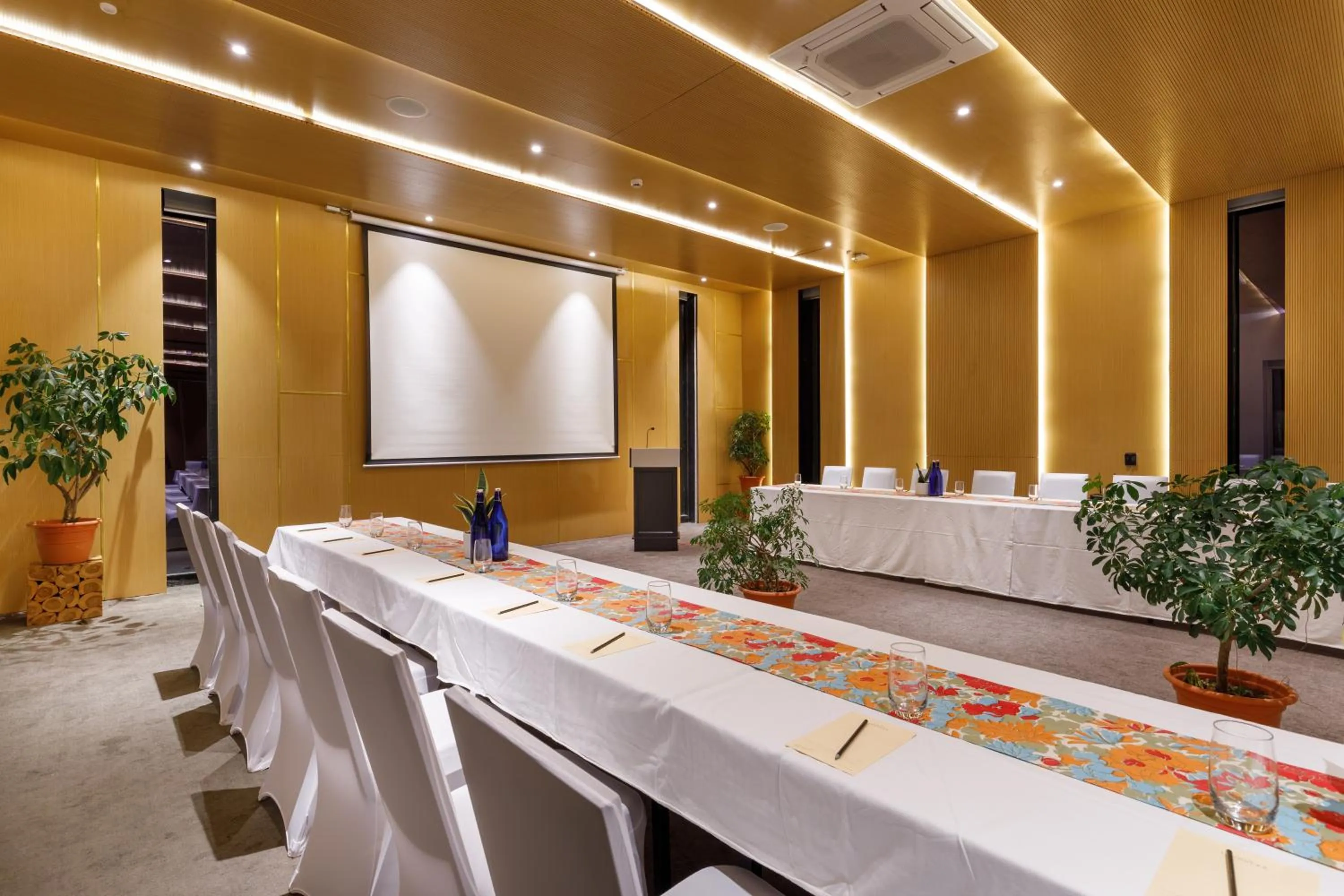 Banquet/Function facilities in The Terraces Resort and Spa