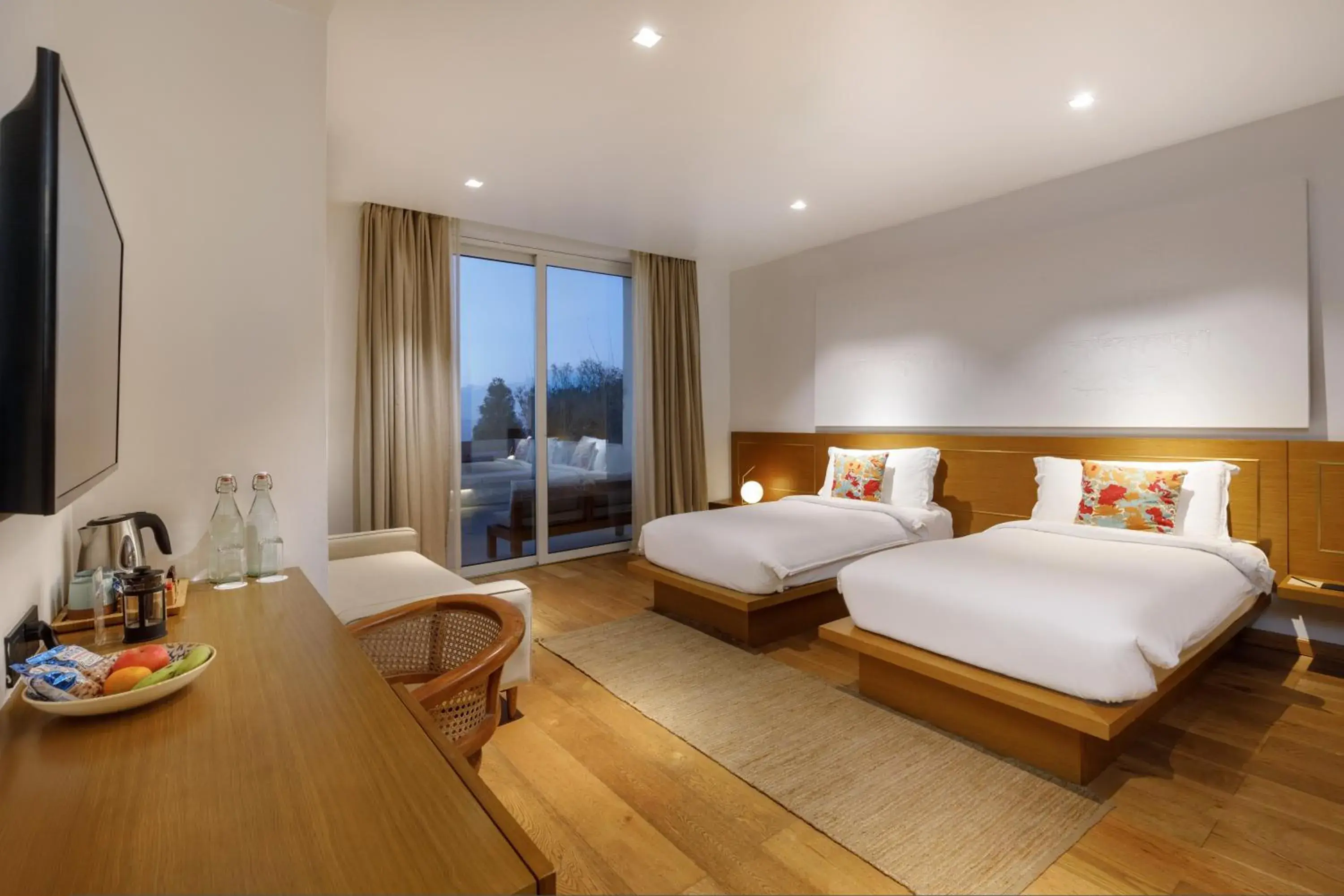 Superior Twin Suite with Private Balcony in The Terraces Resort and Spa Superior Twin Suite with Private Balcony in The Terraces Resort and Spa