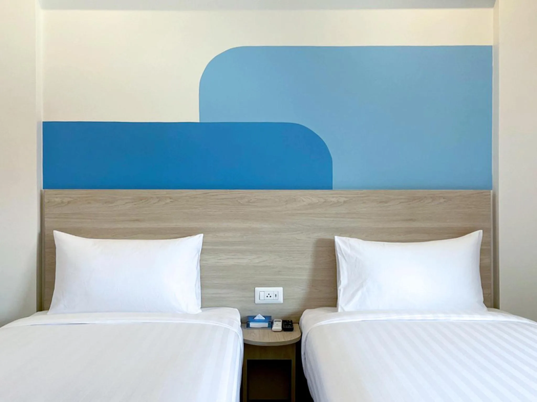 Bedroom, Bed in HOP INN Nan