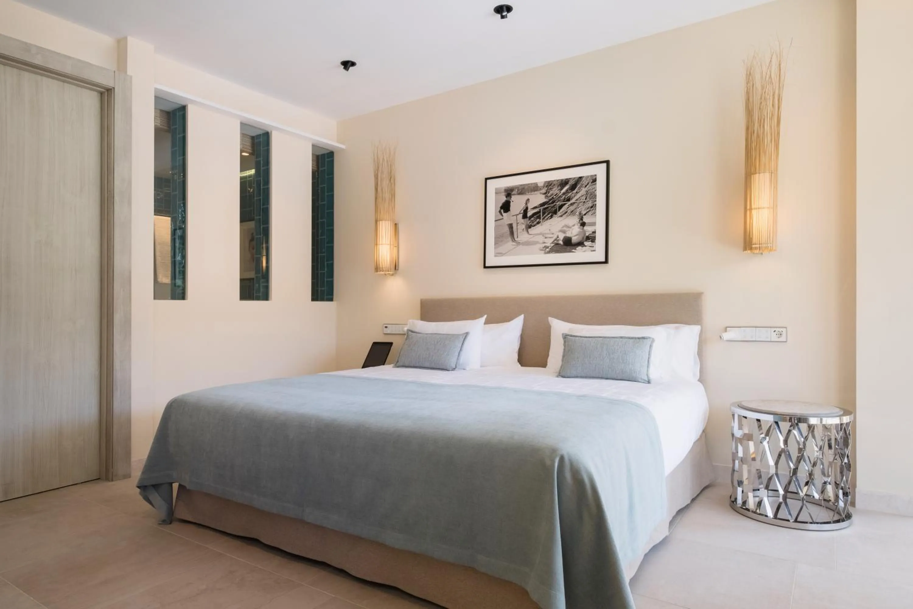 Bed in El Vicenç de la Mar - Adults Only - Over 12