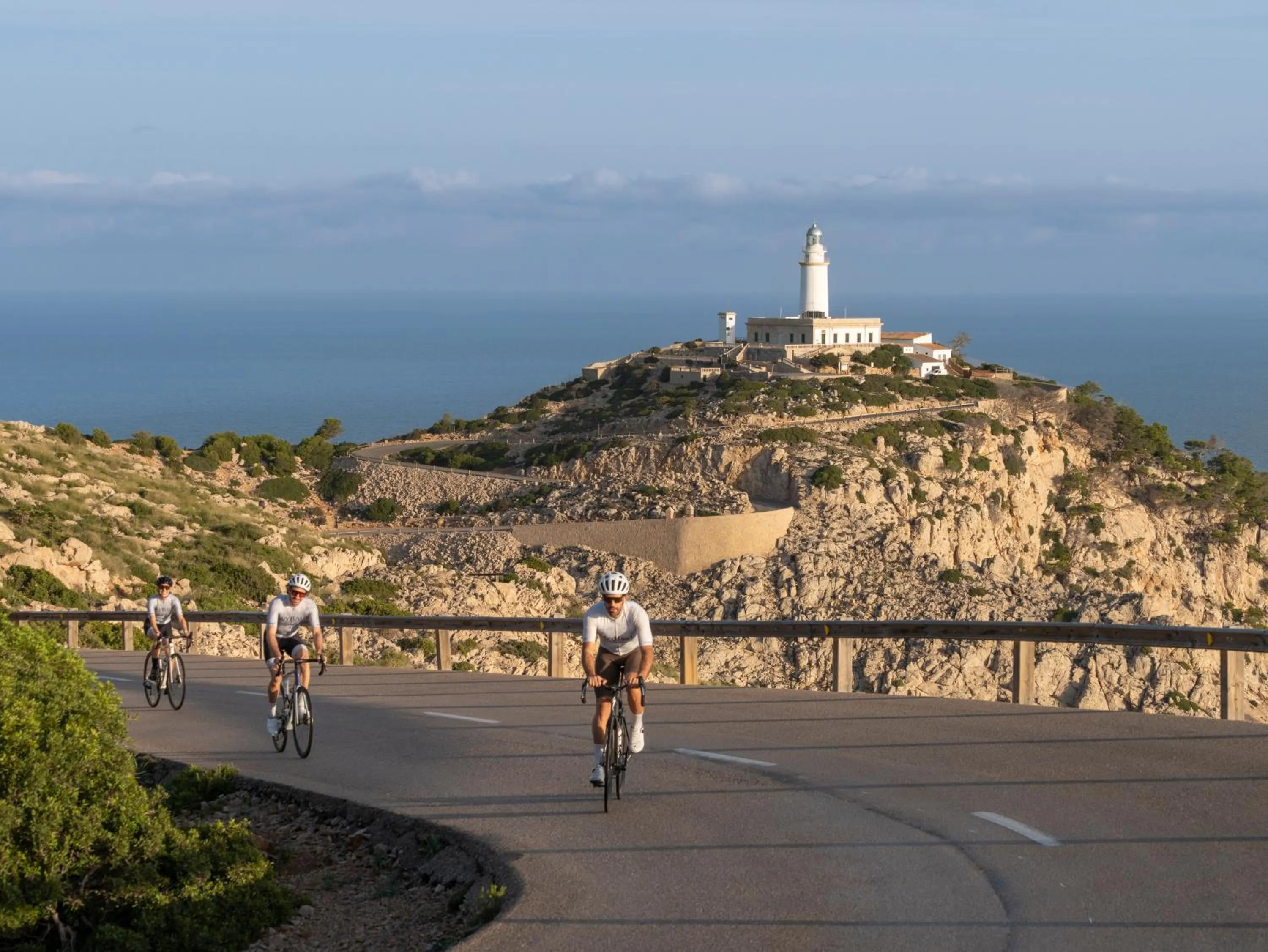 Cycling in El Vicenç de la Mar - Adults Only - Over 12