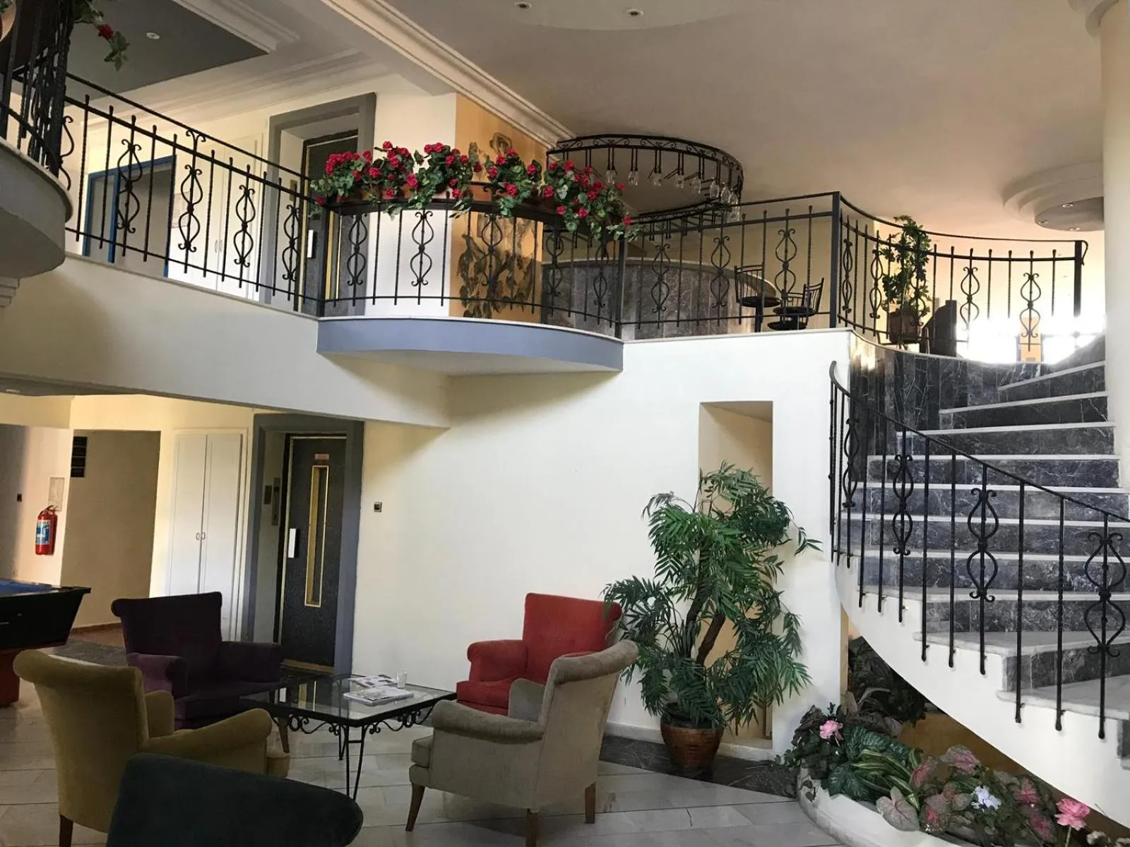 Seating area in AFYTOS ÖREN PARK MTK