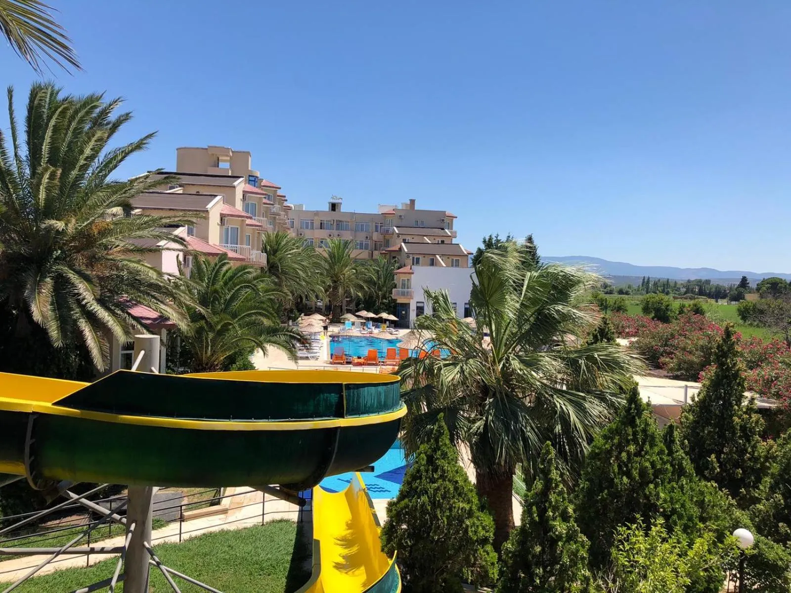 Swimming pool in AFYTOS ÖREN PARK MTK