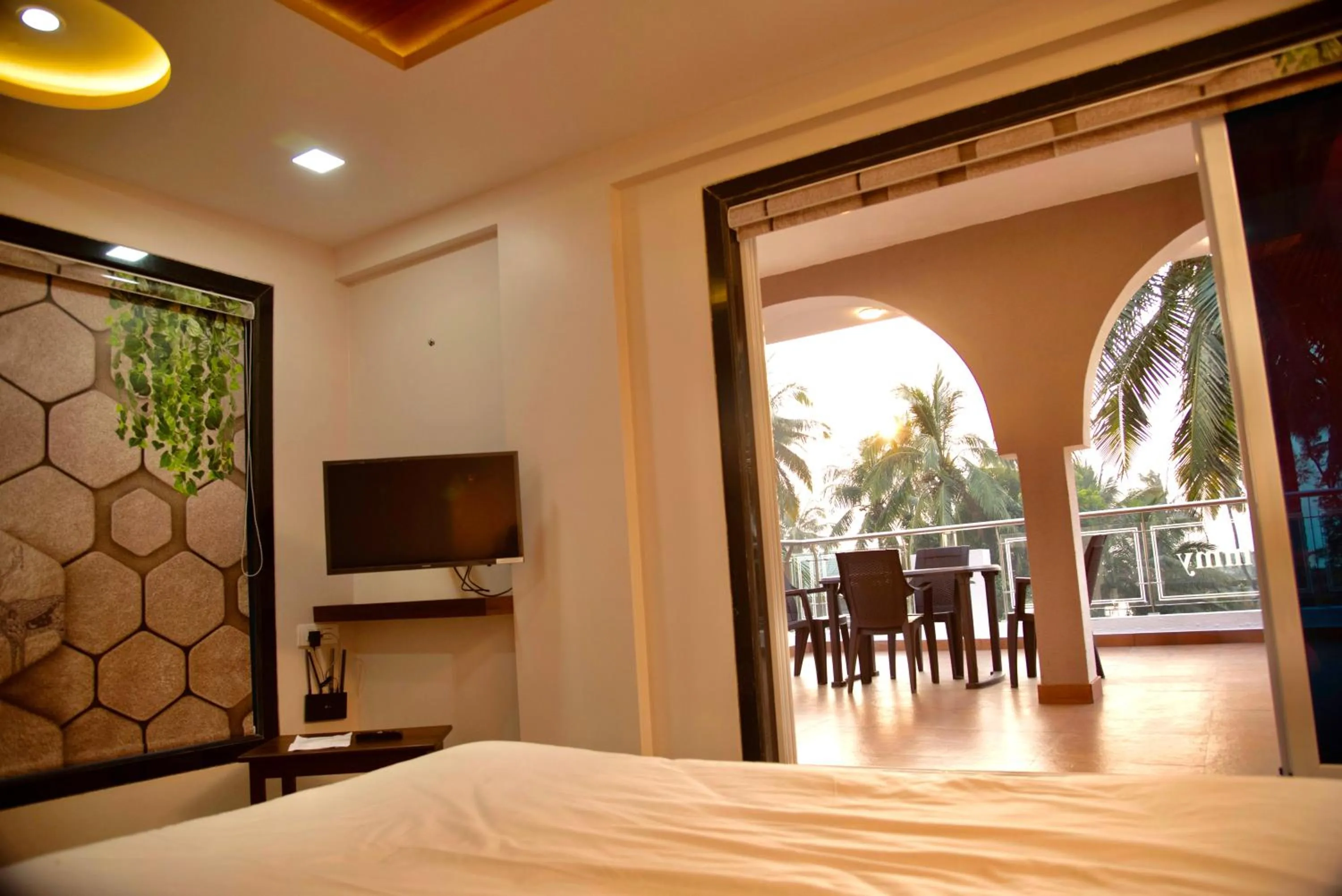 Bed in Jimmy Beach Resort