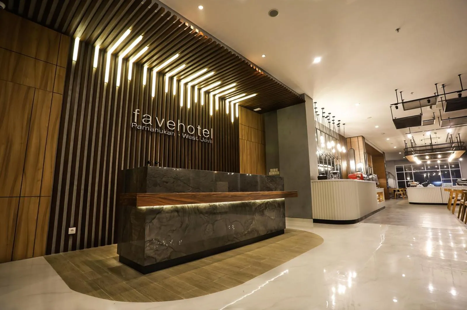 Lobby or reception in favehotel Pamanukan