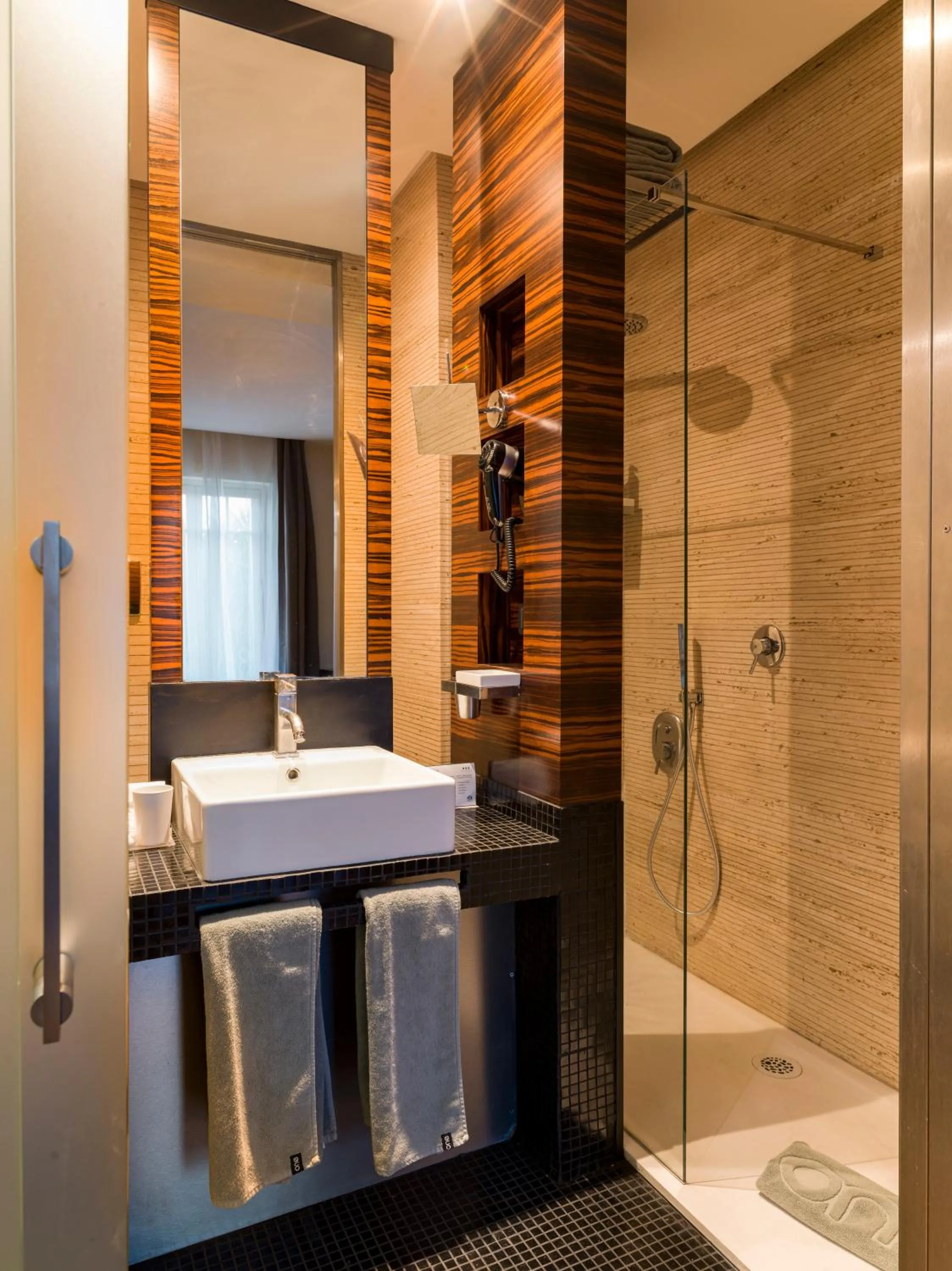 Bathroom in UNA Hotels One Catania