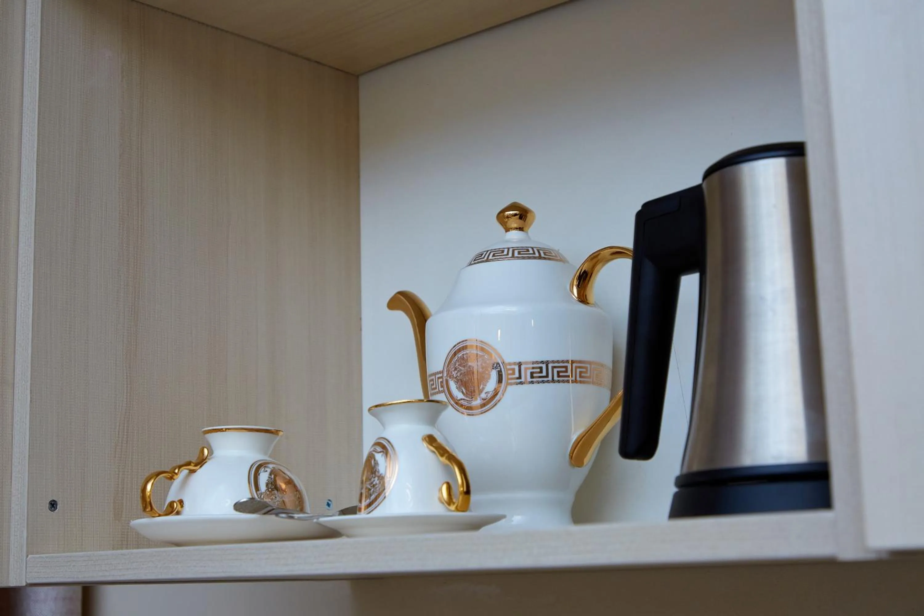 Coffee/tea facilities in Musada Luxury Hotels and Suites