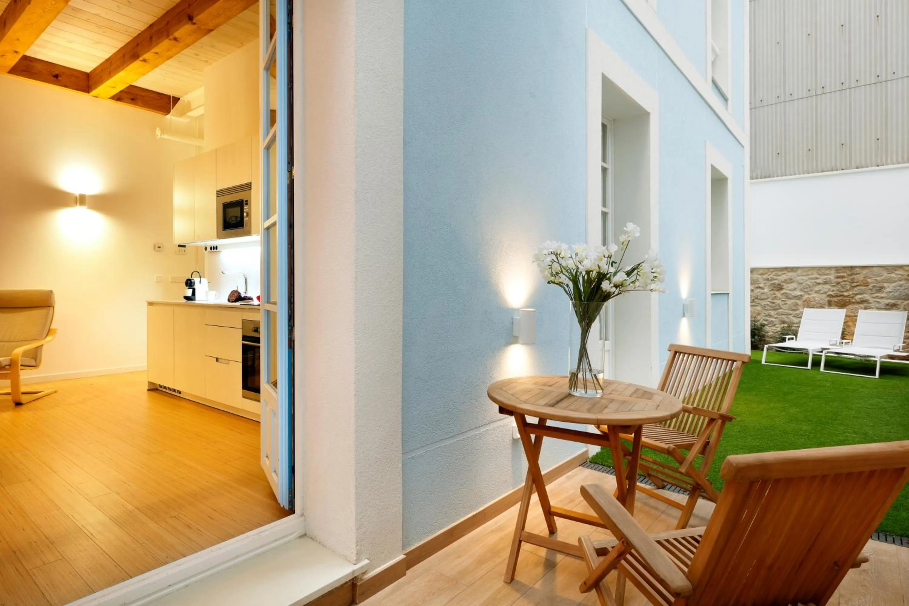 Balcony/Terrace in La Gallega by Upper Luxury Housing