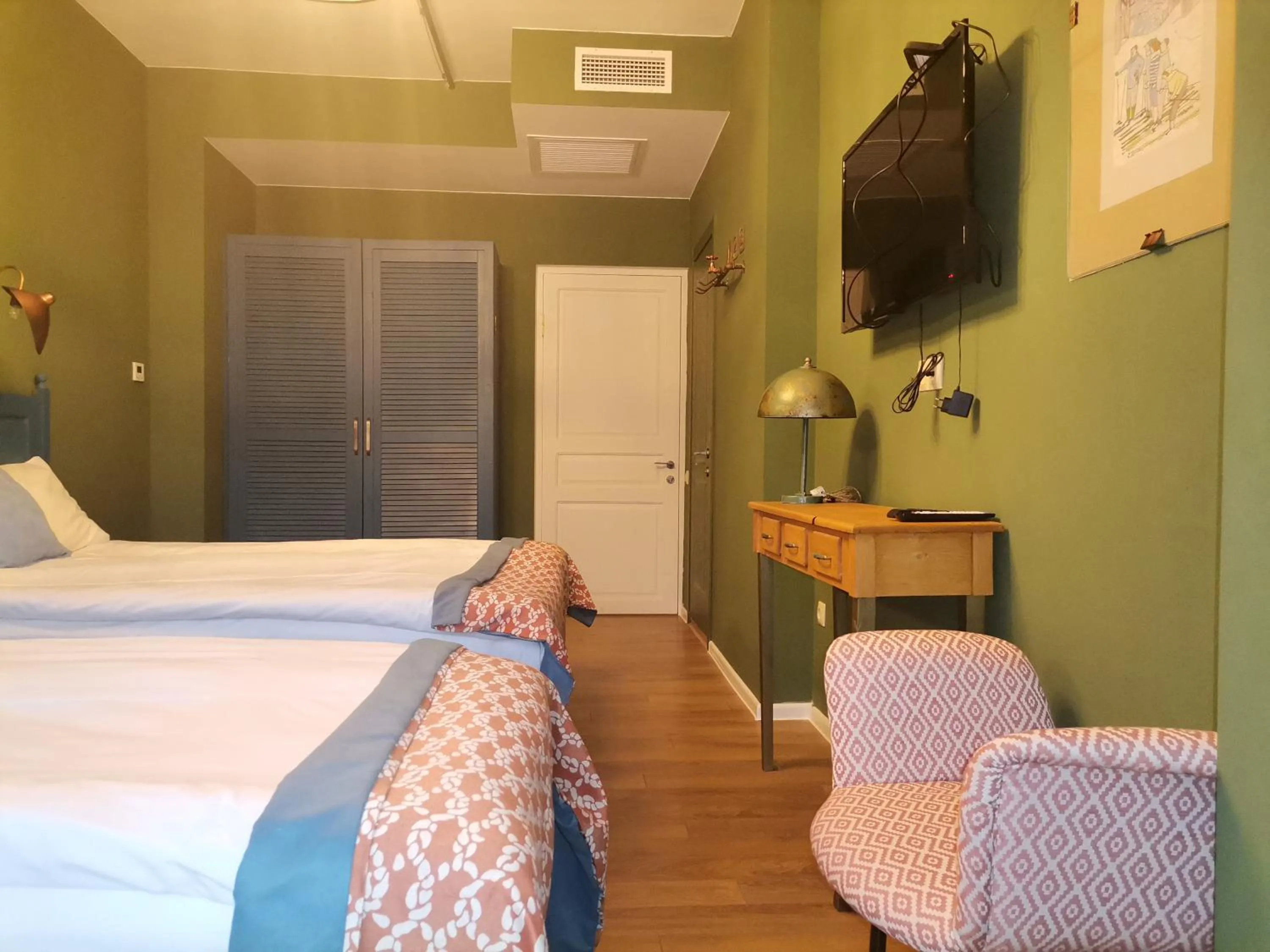 Bed in Raimond Palace Hotel