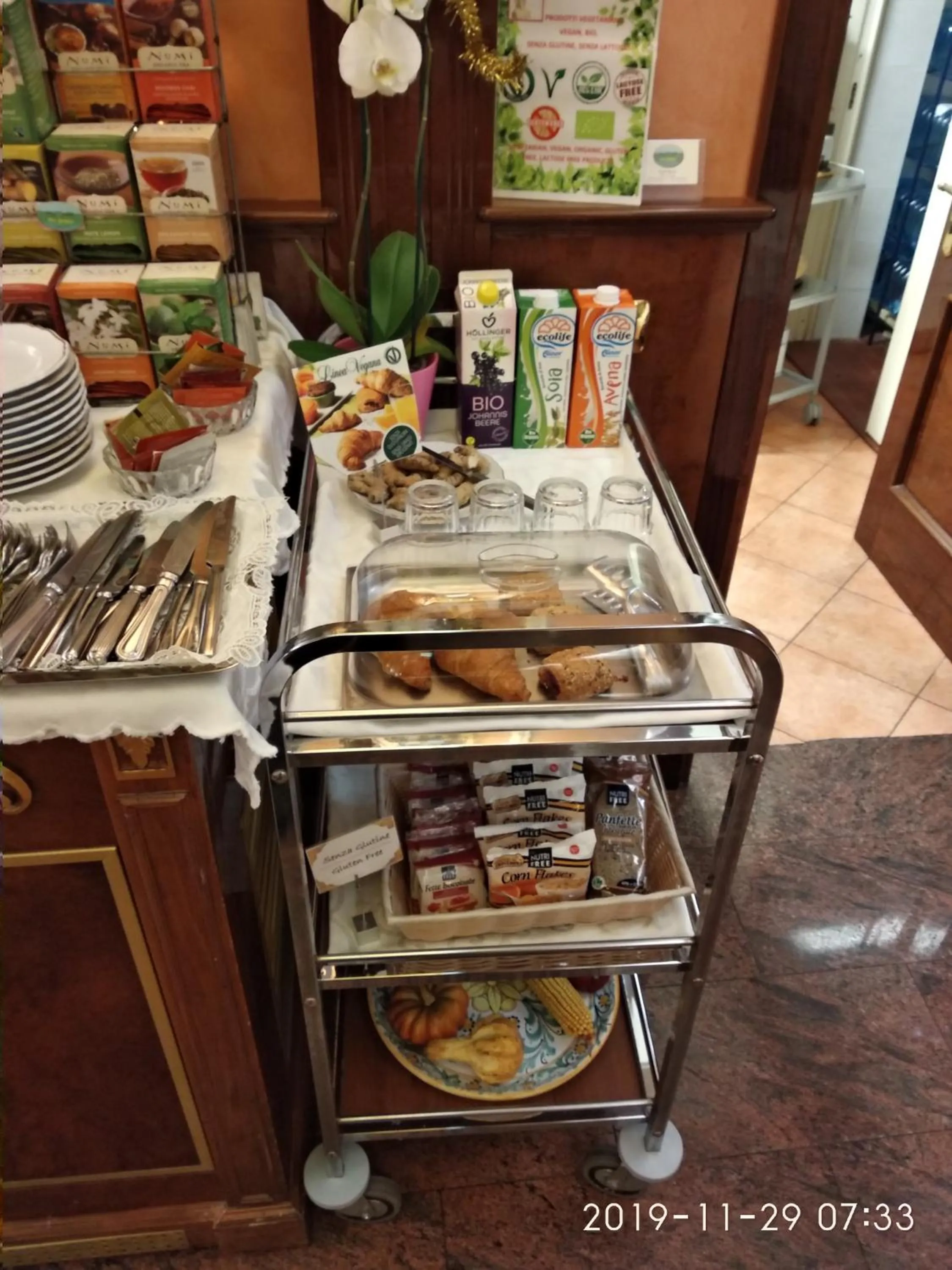 Food and drinks in Hotel Vittoria