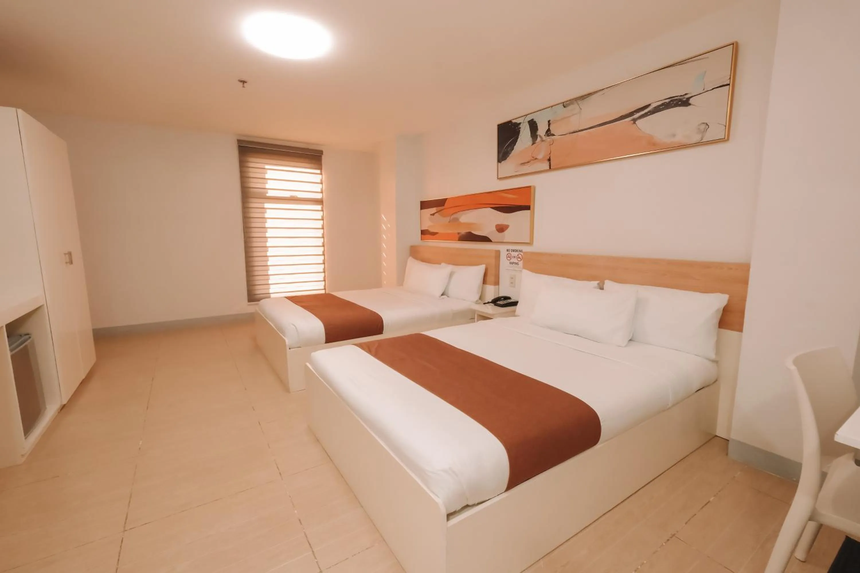 Bedroom, Bed in Rosey Hotel