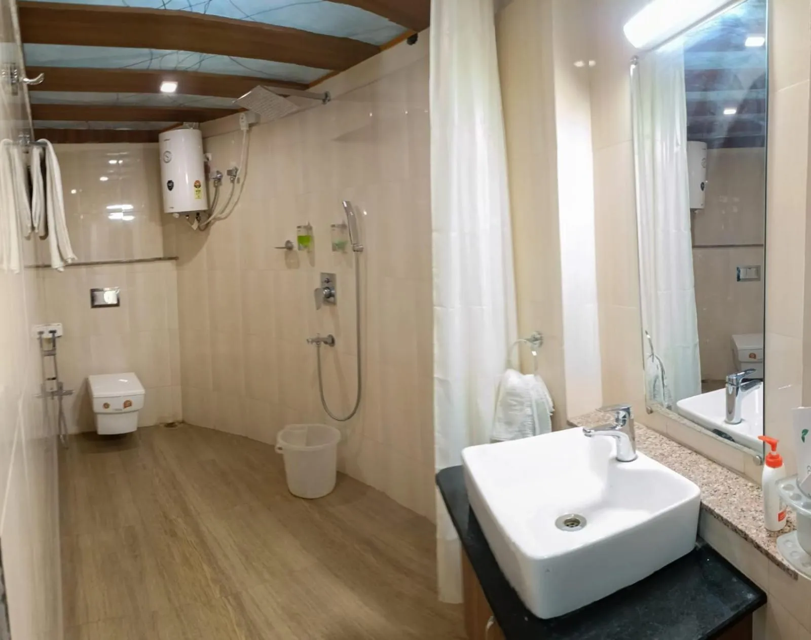 Shower in The HighGarden Resort