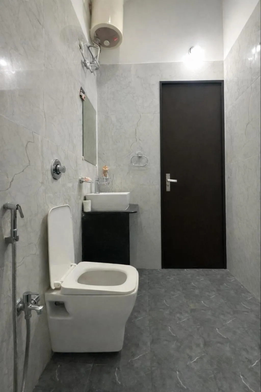 Shower in The HighGarden Resort