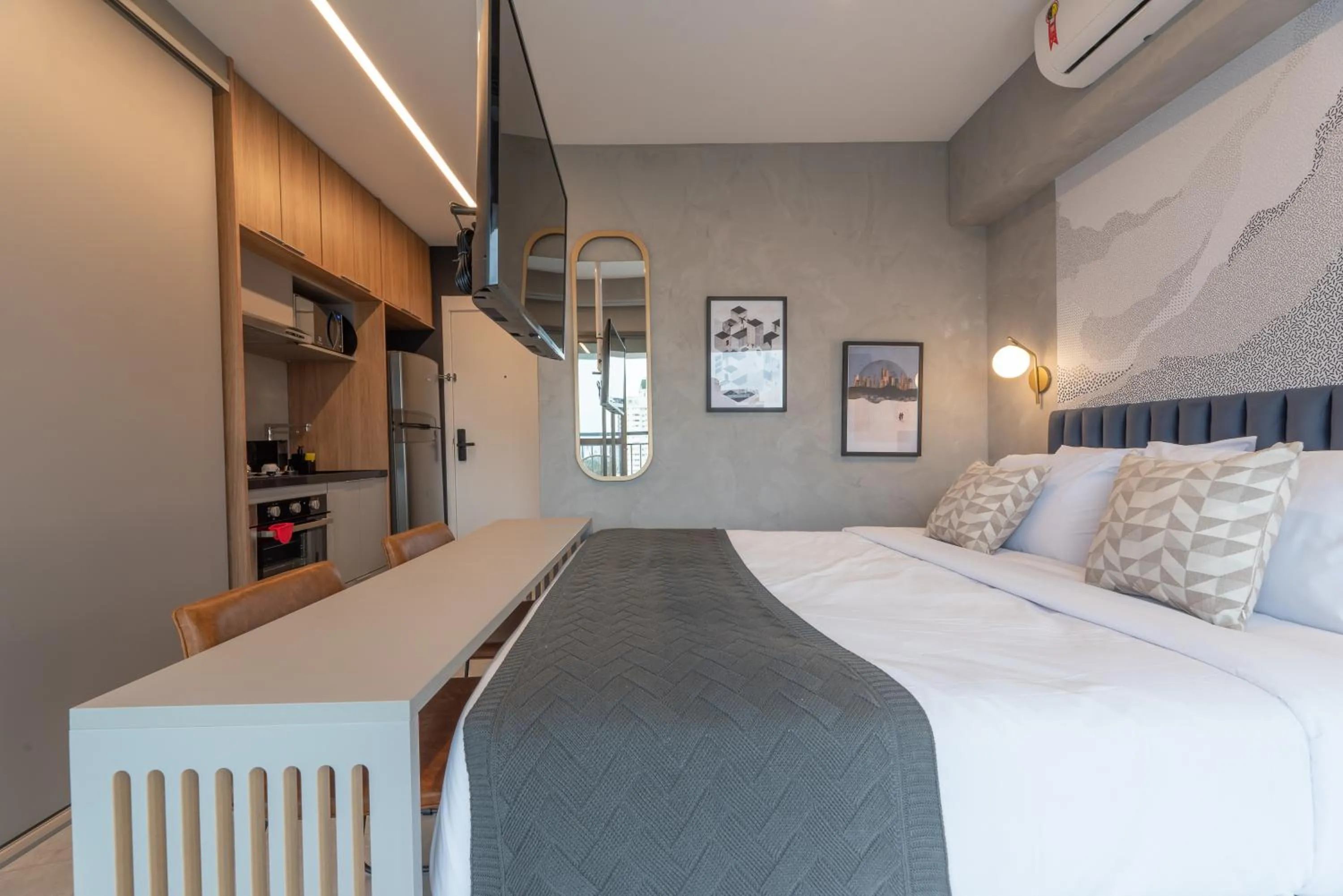 Bed in Charlie Vitrali Moema