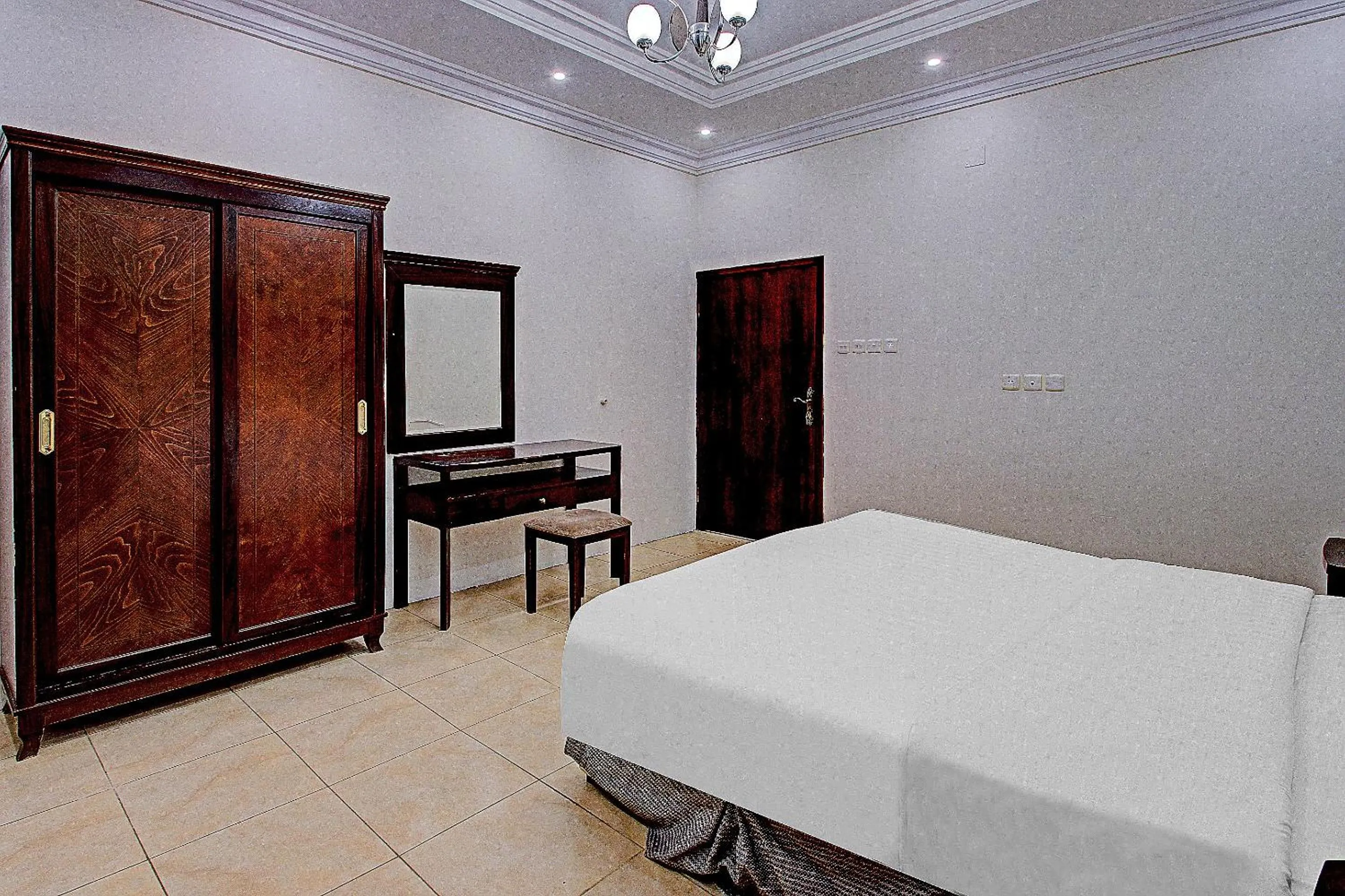 Photo of the whole room in OYO 601 Ibs For Residential Units