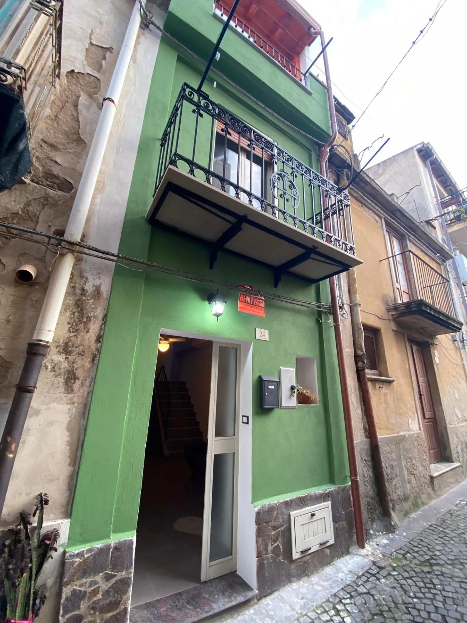 Facade/entrance in B&B Casetta Verde FELICE