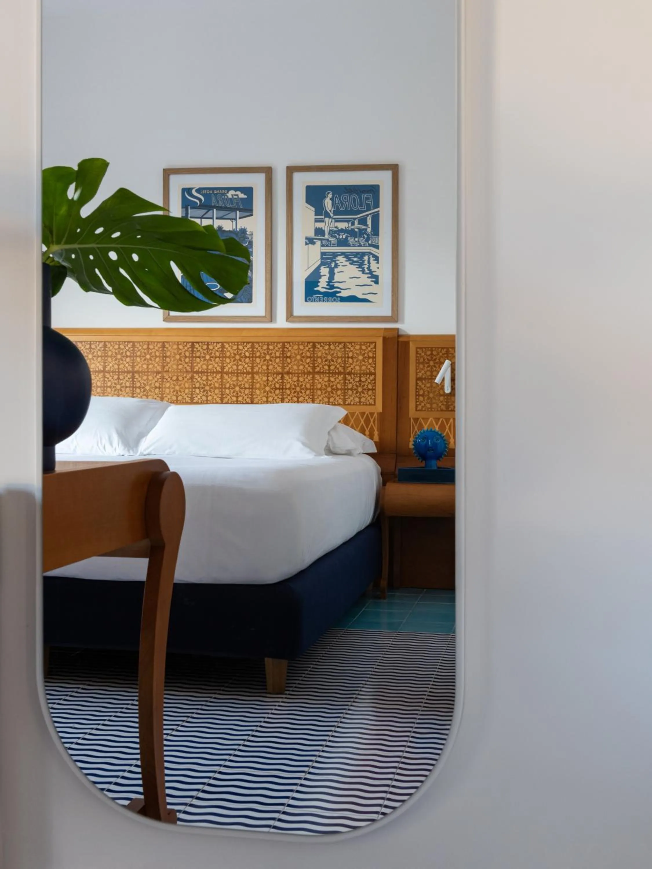 Bedroom, Bed in Grand Hotel Flora