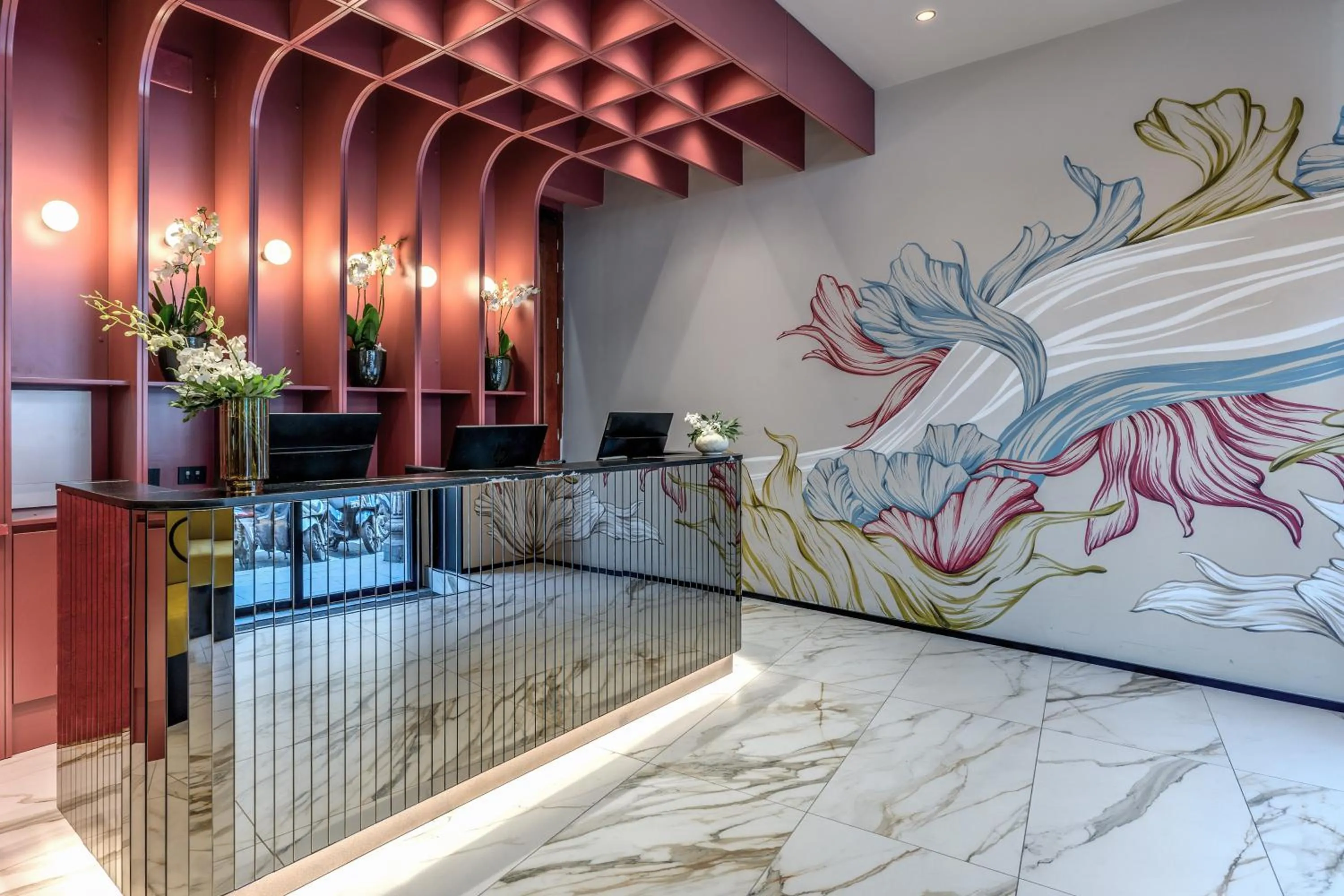 Facade/entrance in Madison Hotel