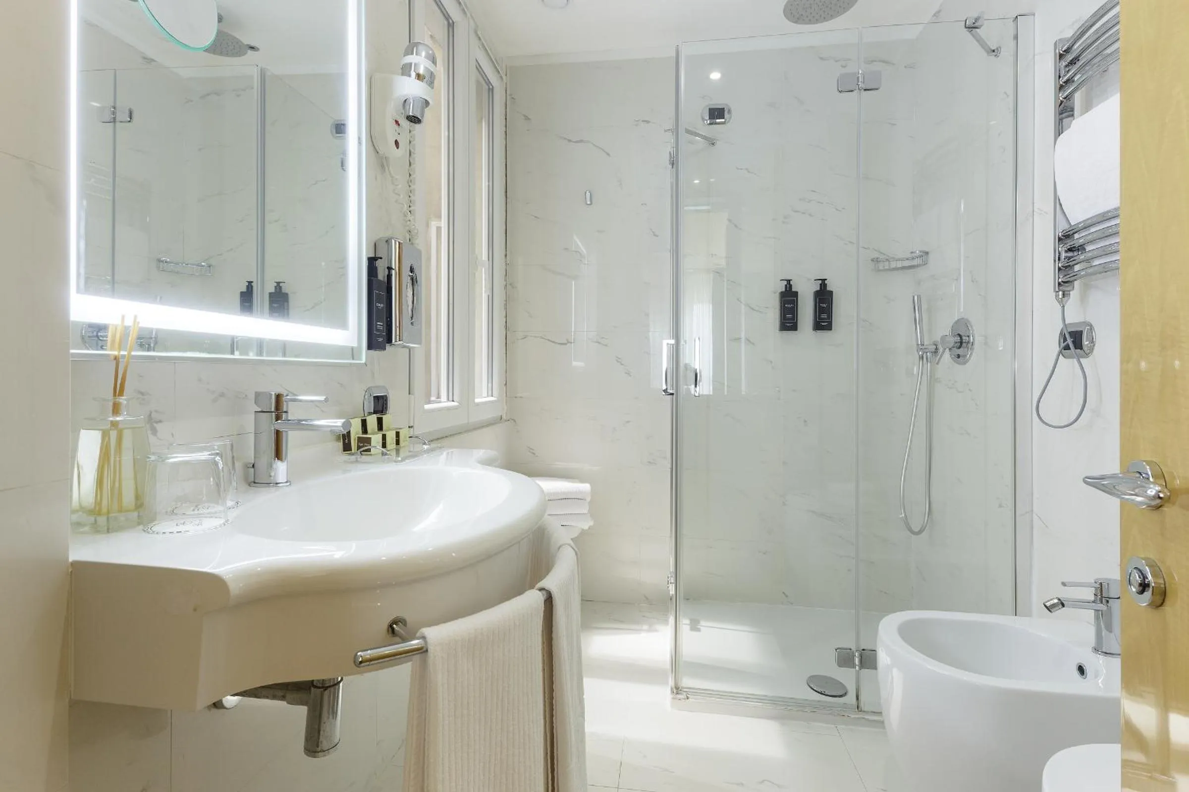 Bathroom in Hotel Teco