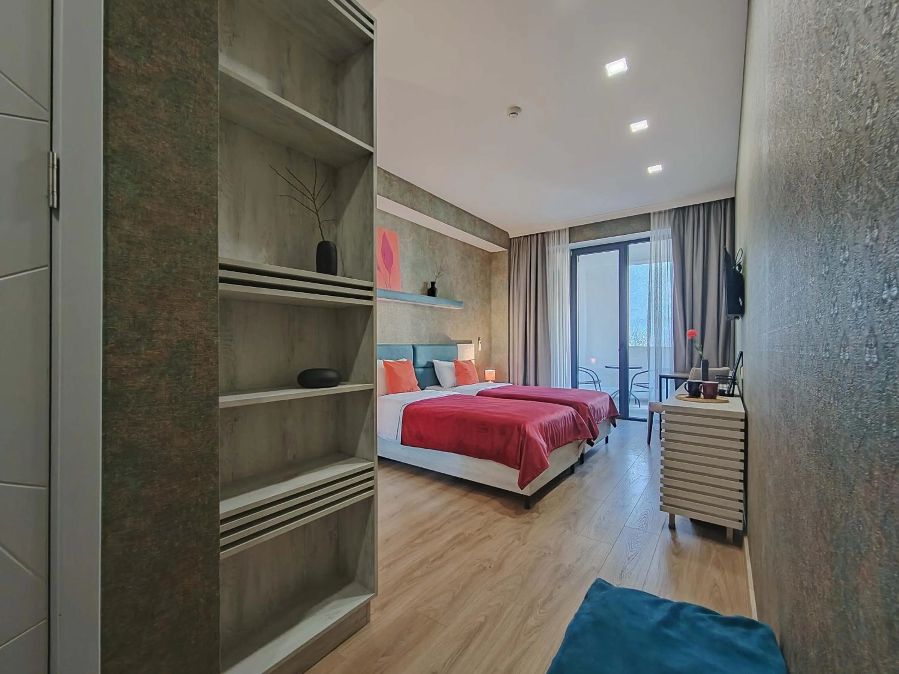 Bed in Round Garden Hotel