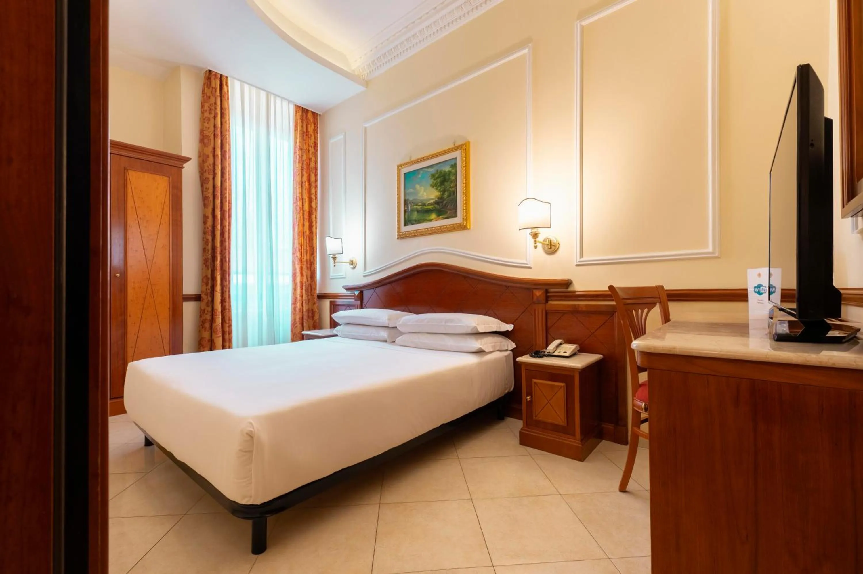 Bed in Hotel Hiberia