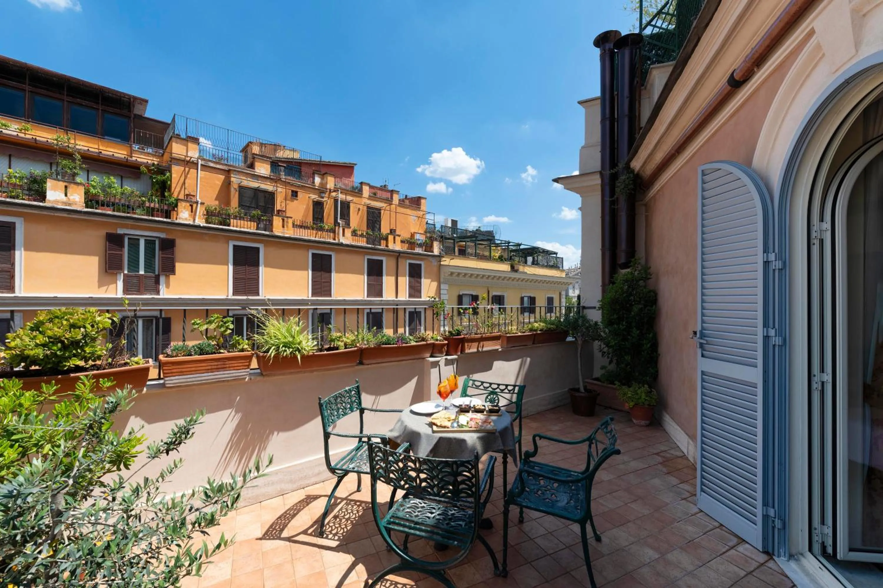 Patio in Hotel Hiberia
