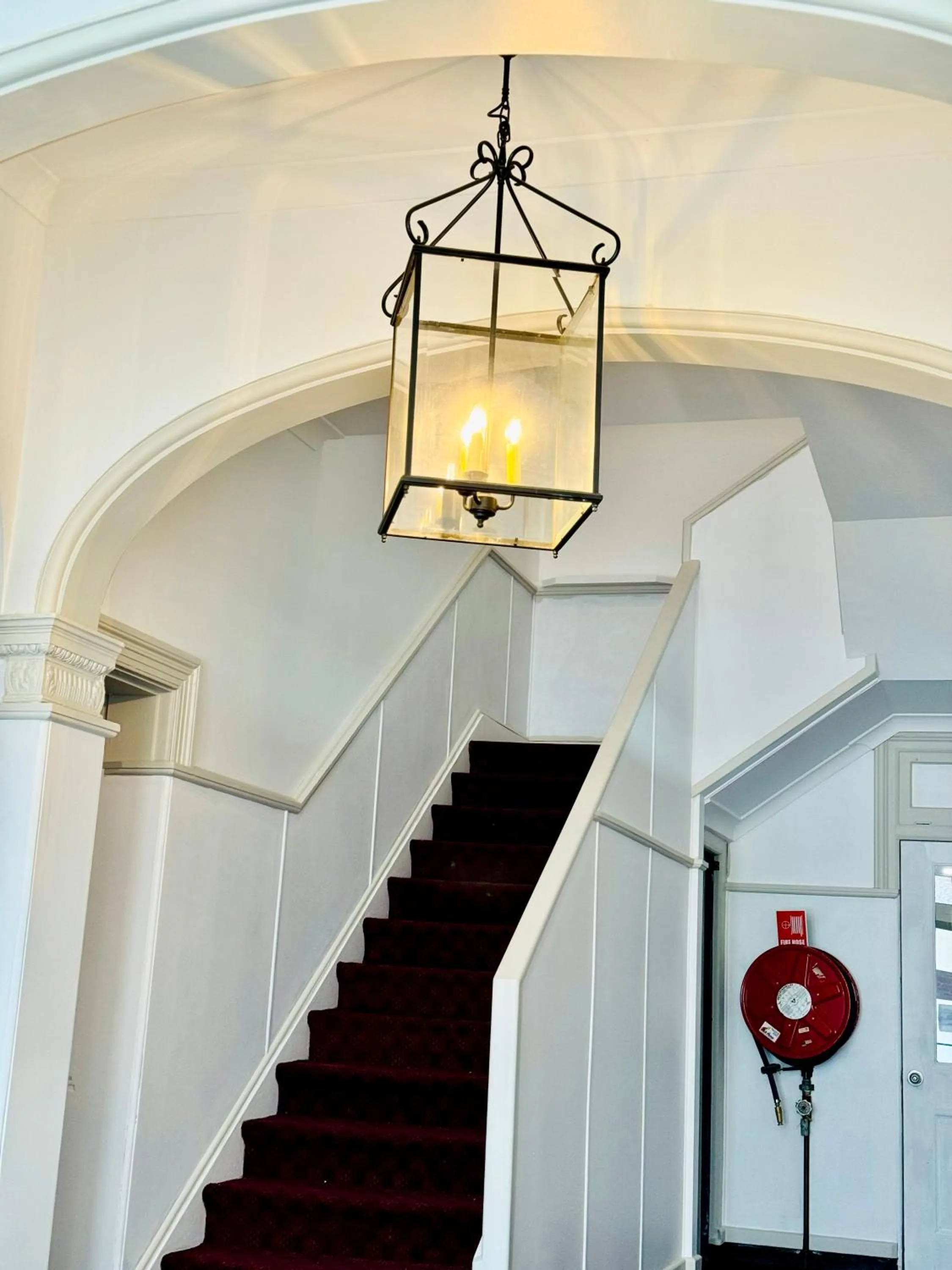 Facade/entrance in The Commercial Hotel Wallerawang